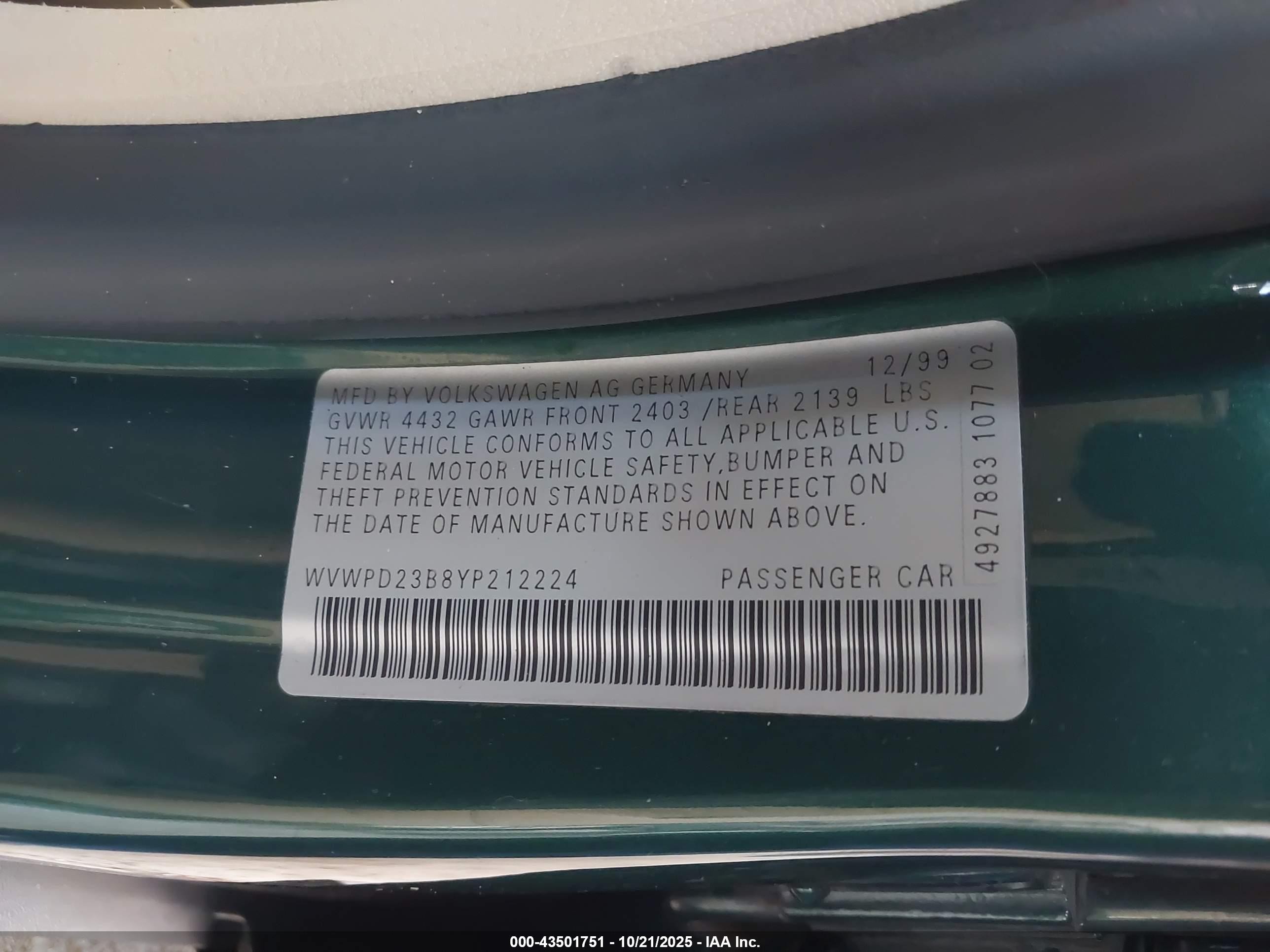 2000 Volkswagen Passat Glx Зеленый vin: WVWPD23B8YP212224