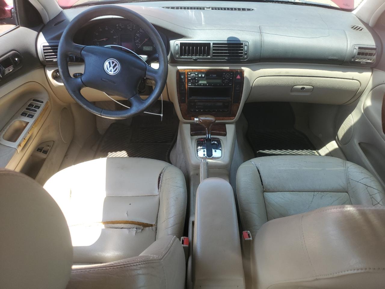 2000 Volkswagen Passat Glx Maroon vin: WVWPD23B9YP211602