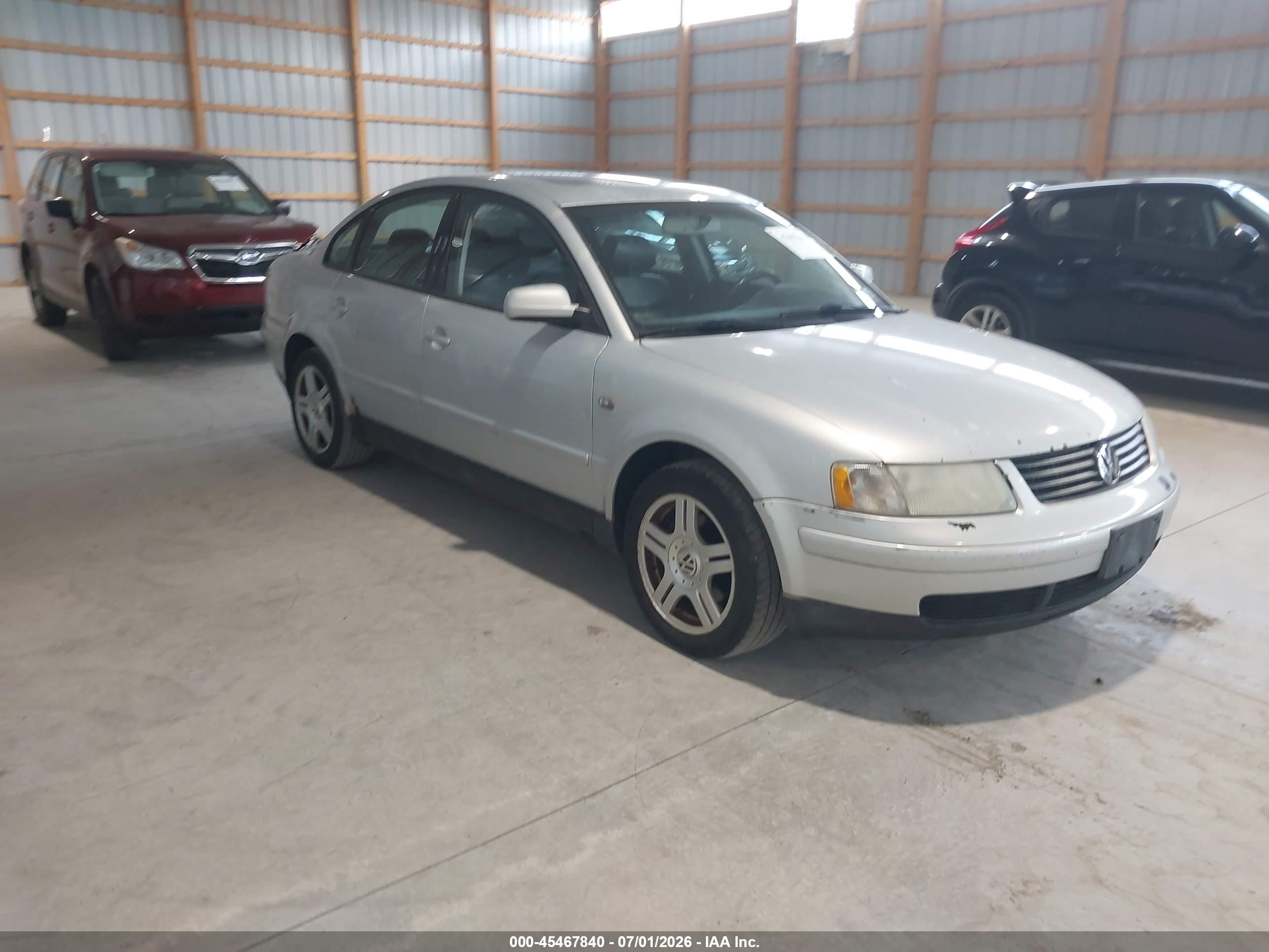 2000 Volkswagen Passat Glx Silver vin: WVWPD23B9YP292648