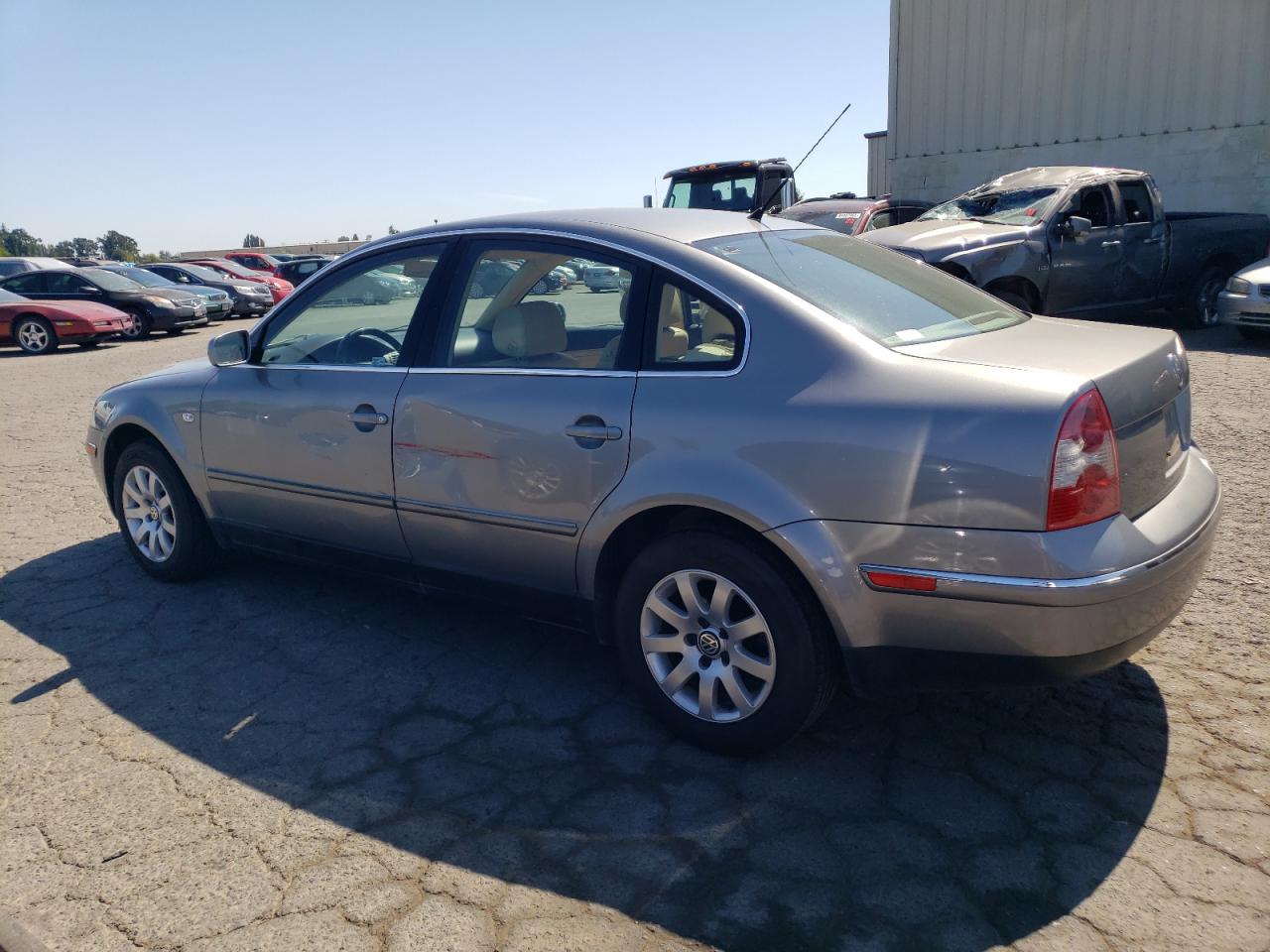 2001 Volkswagen Passat Gls Gray vin: WVWPD63B01P074014