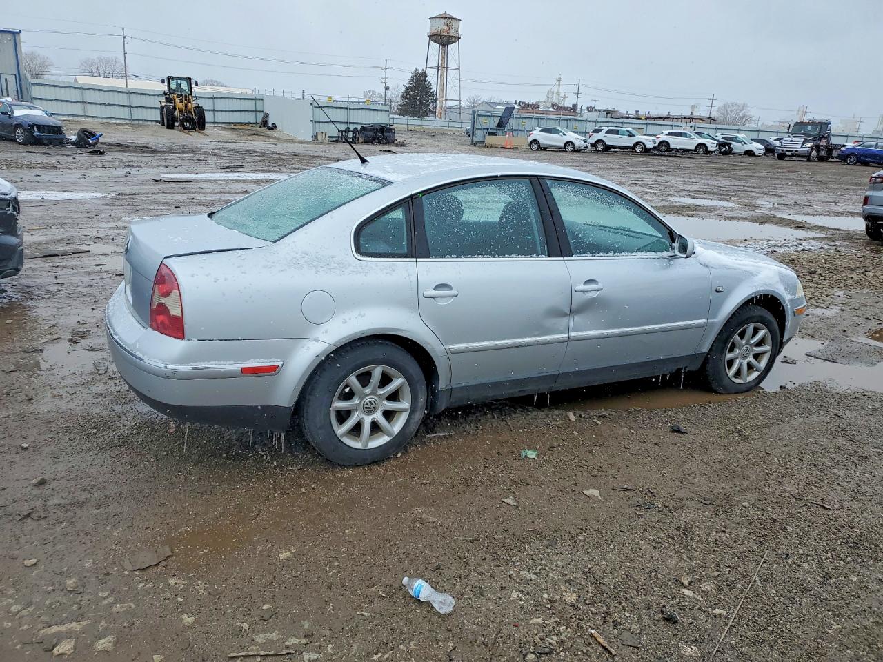 2002 Volkswagen Passat Gls Silver vin: WVWPD63B02P181971
