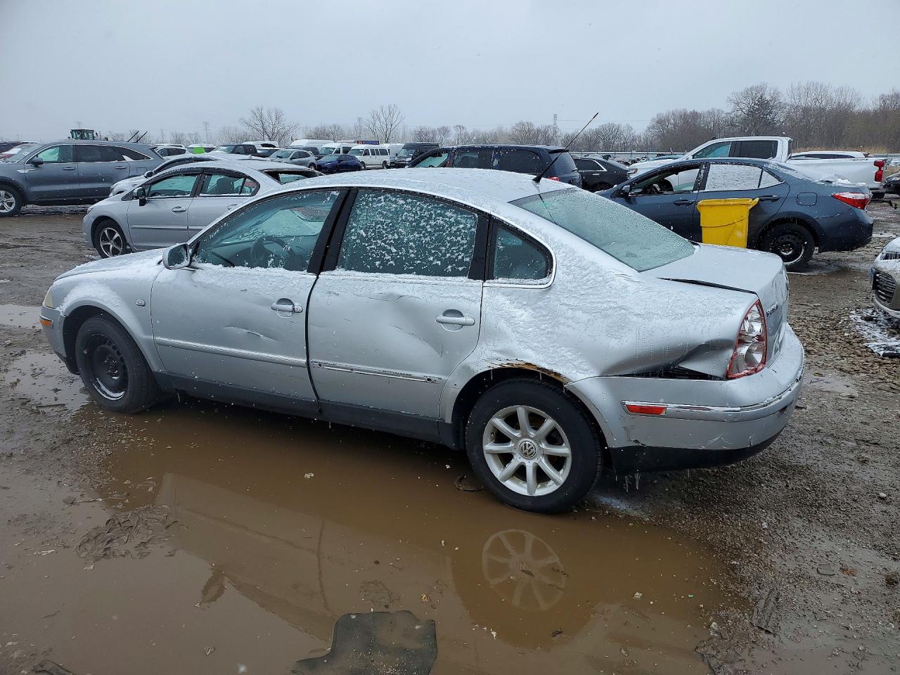 2002 Volkswagen Passat Gls Silver vin: WVWPD63B02P181971