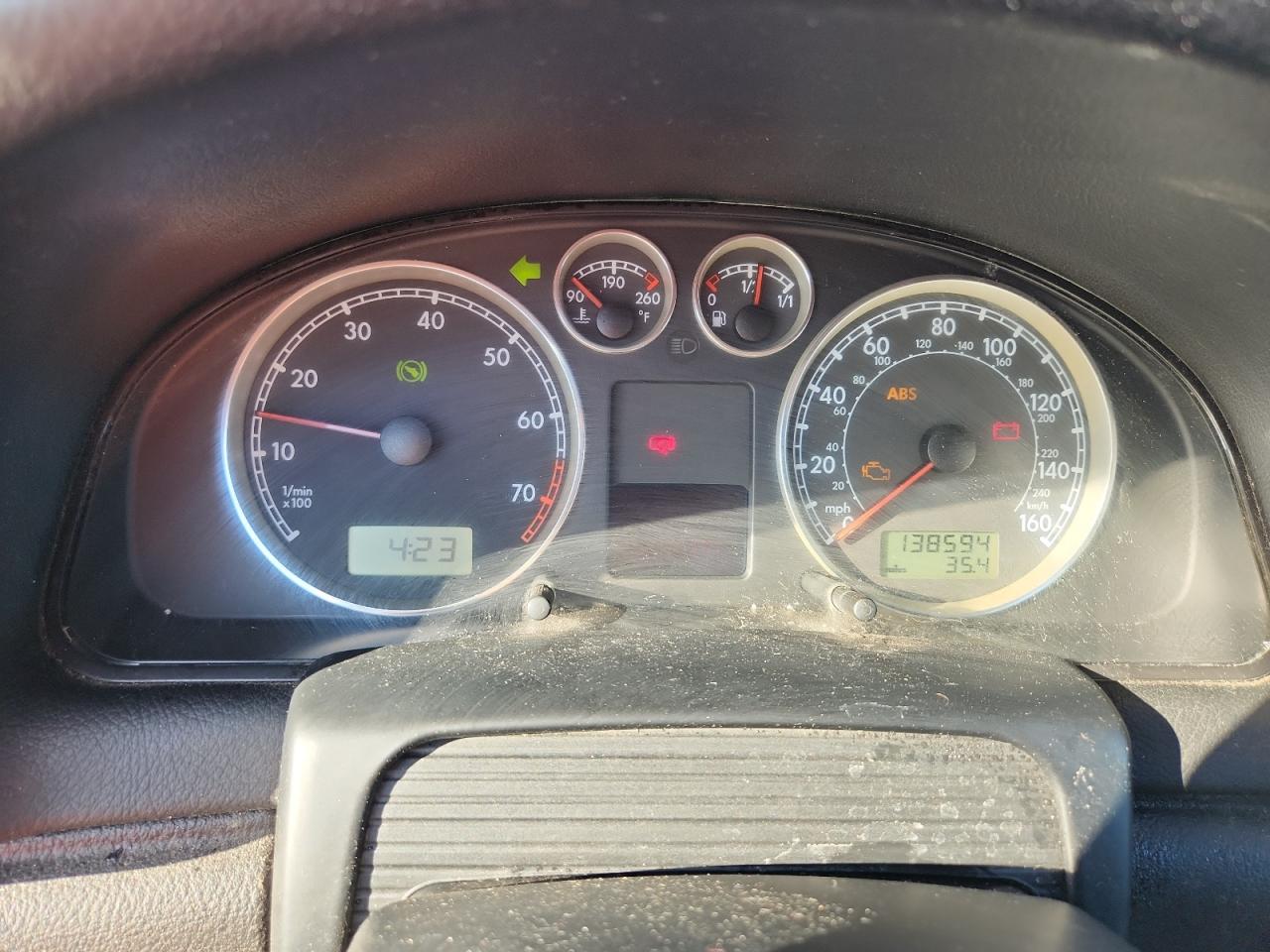 2002 Volkswagen Passat Gls Silver vin: WVWPD63B02P452852