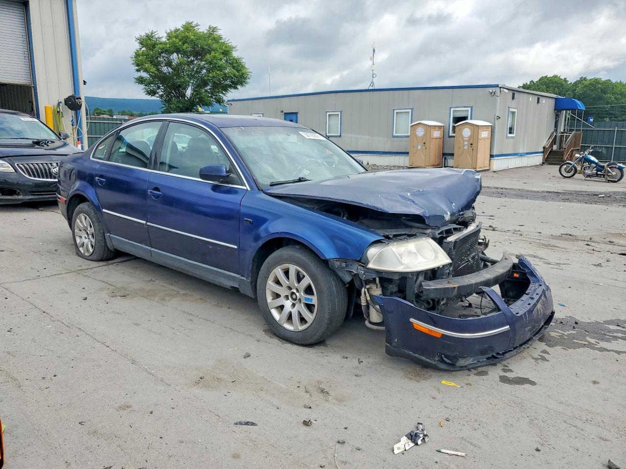 2003 Volkswagen Passat Gls Синий vin: WVWPD63B03P055434