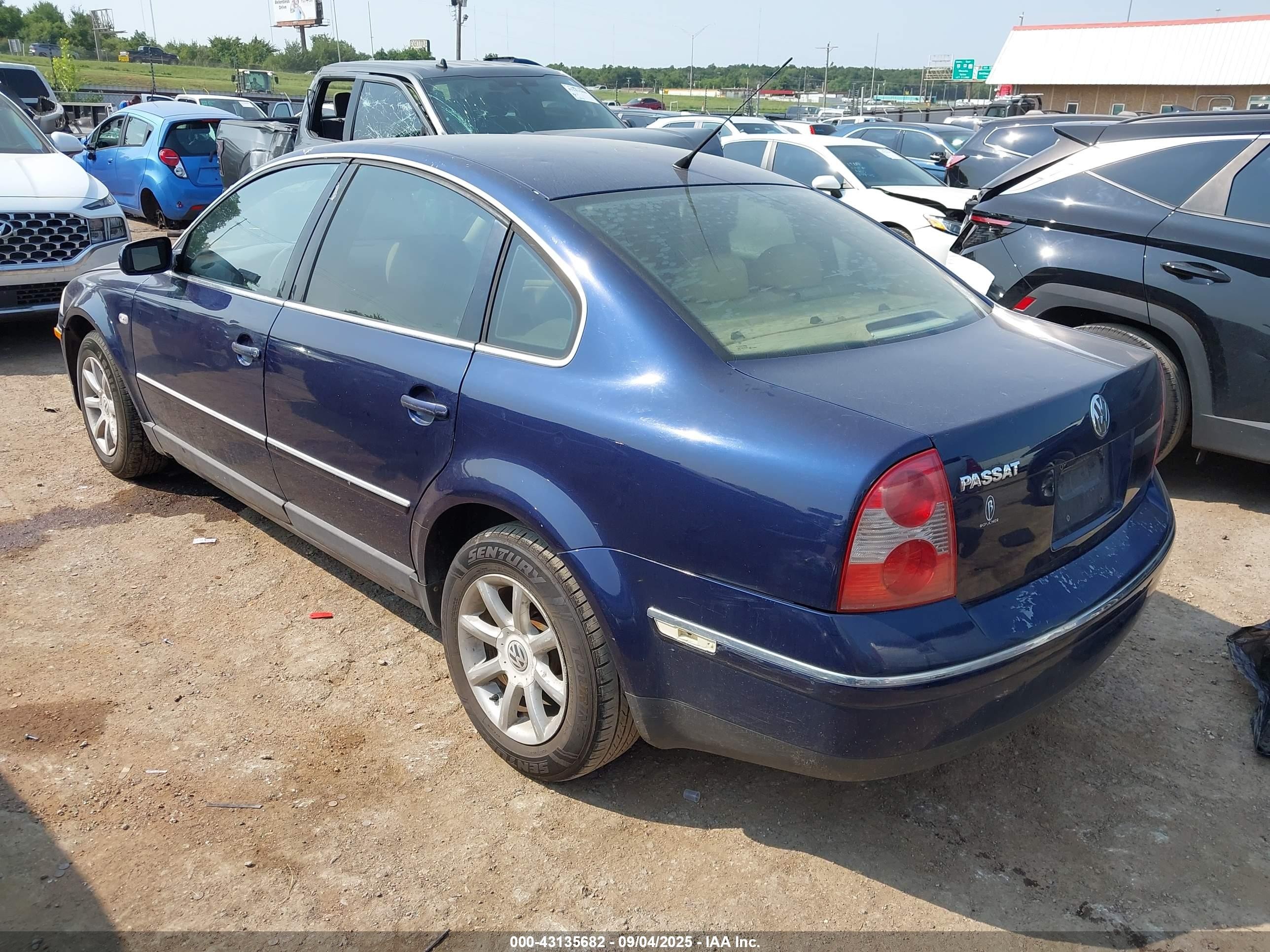2004 Volkswagen Passat Gls Синий vin: WVWPD63B04E116309