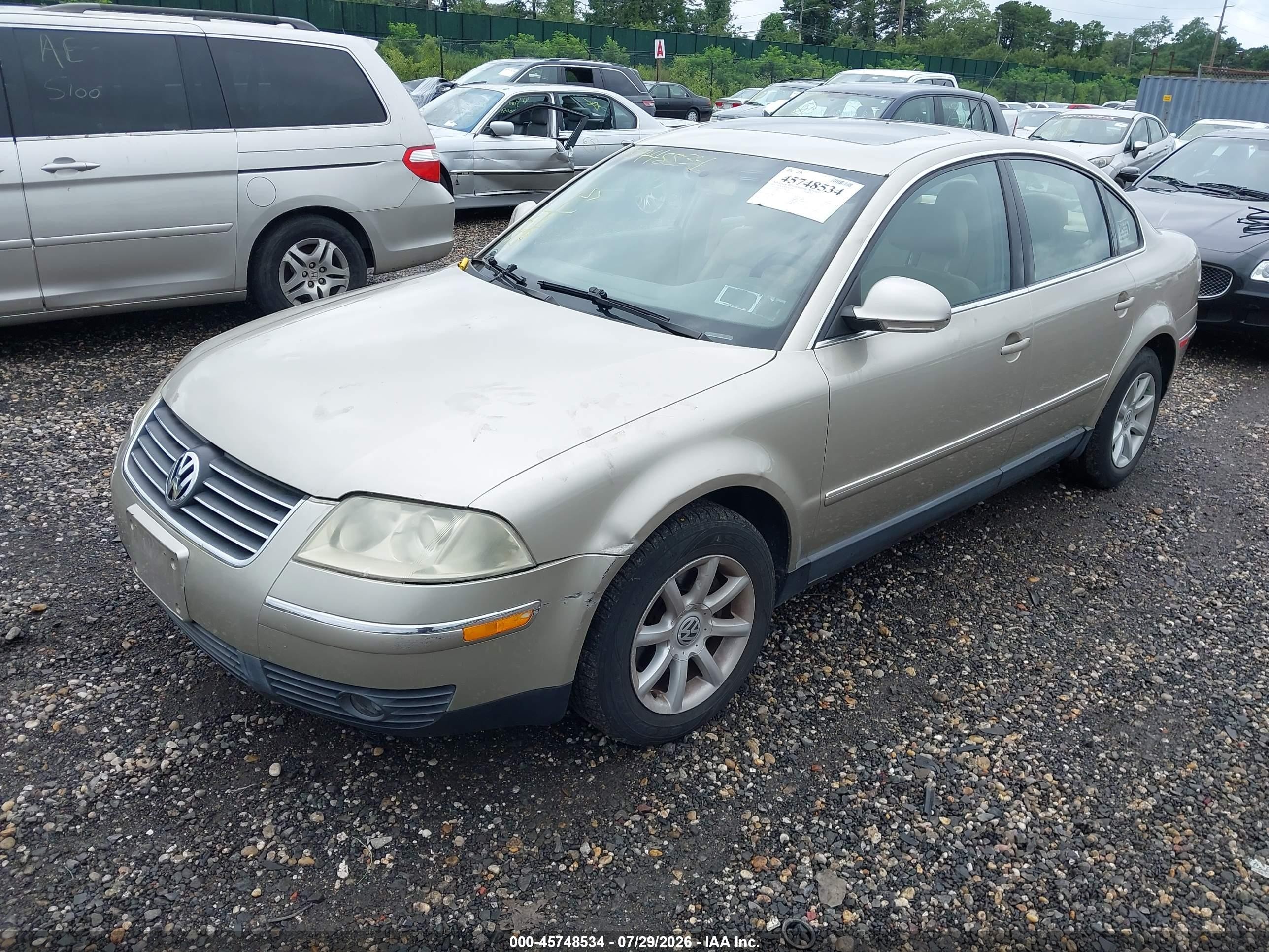 2004 Volkswagen Passat Gls Tan vin: WVWPD63B04E182424