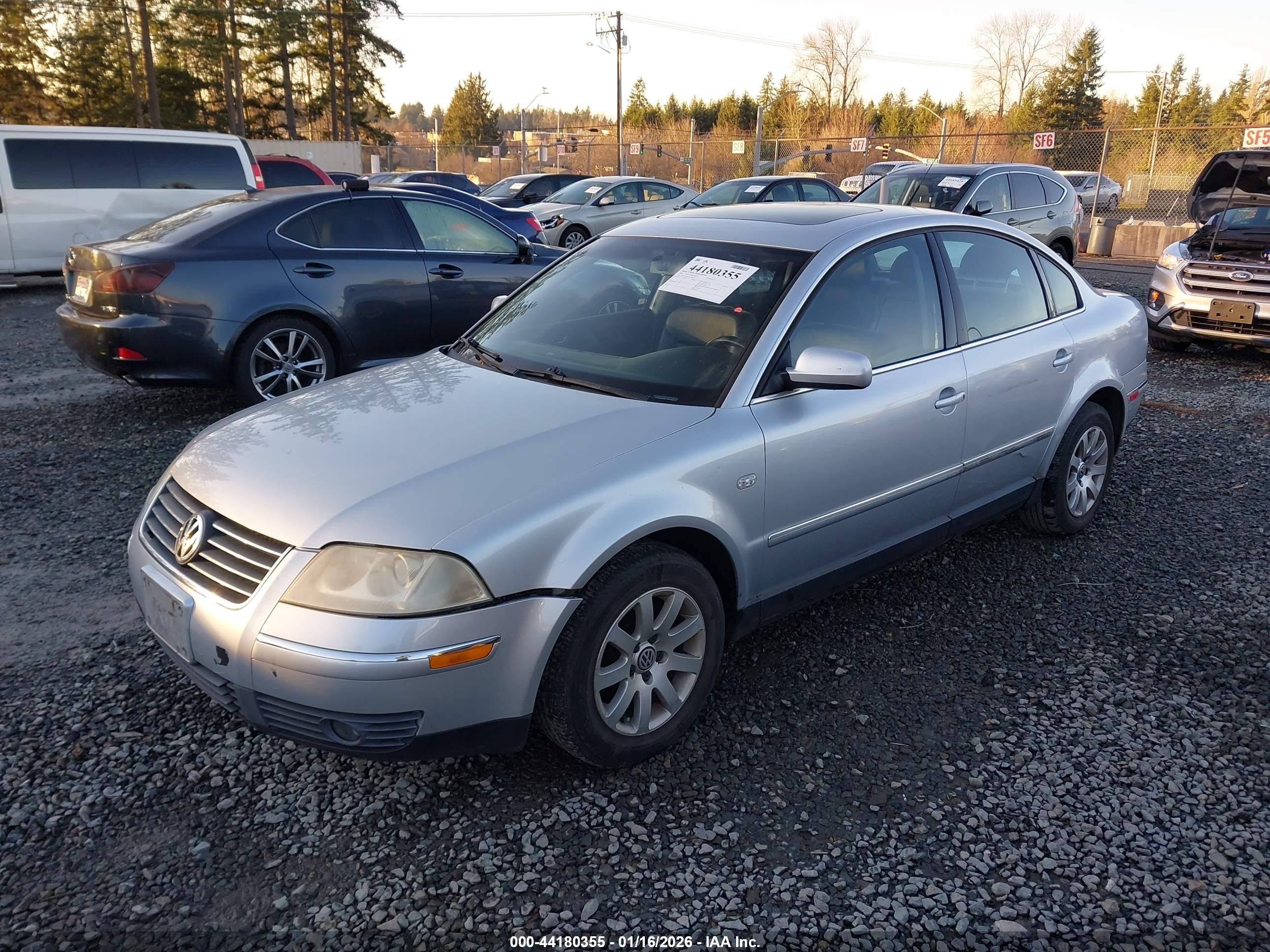 2002 Volkswagen Passat Gls Silver vin: WVWPD63B12E388607
