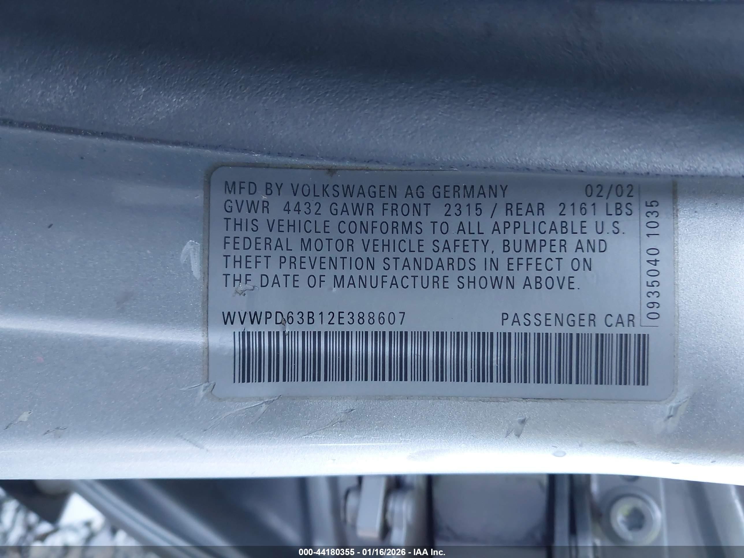 2002 Volkswagen Passat Gls Silver vin: WVWPD63B12E388607
