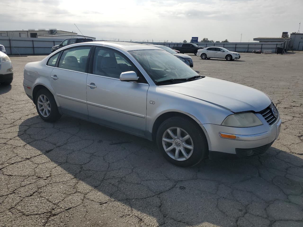 2004 Volkswagen Passat Gls Белый vin: WVWPD63B14P141790