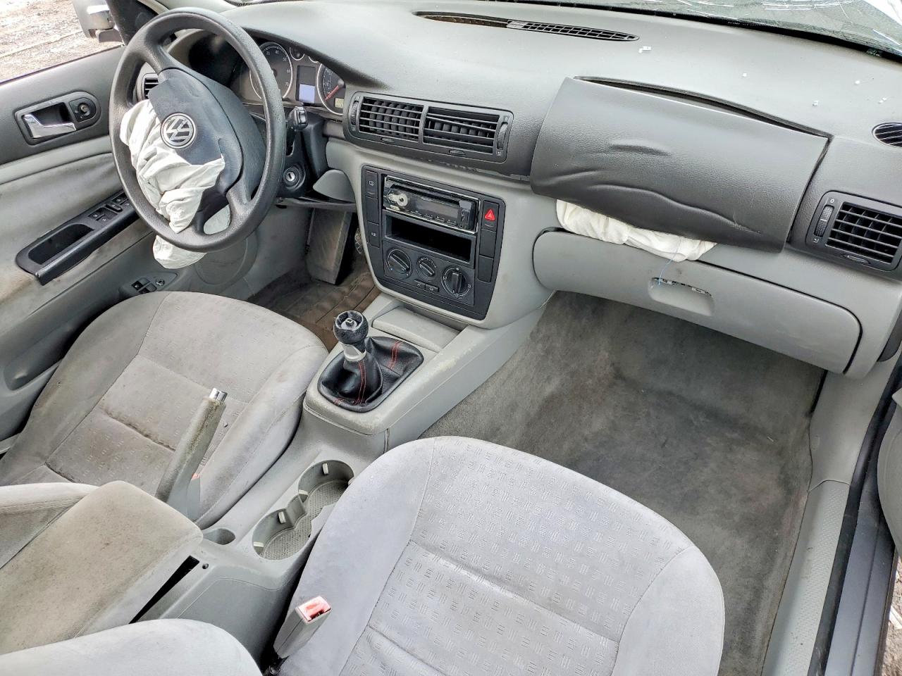 2001 Volkswagen Passat Gls Silver vin: WVWPD63B21P138344