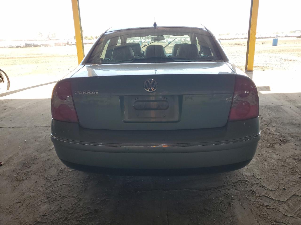 2002 Volkswagen Passat Gls Green vin: WVWPD63B22P287614
