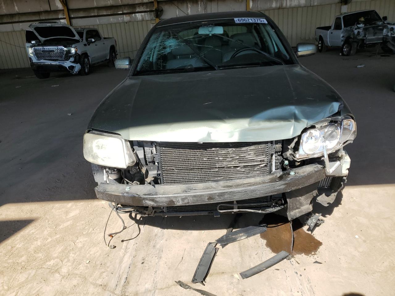 2002 Volkswagen Passat Gls Green vin: WVWPD63B22P287614