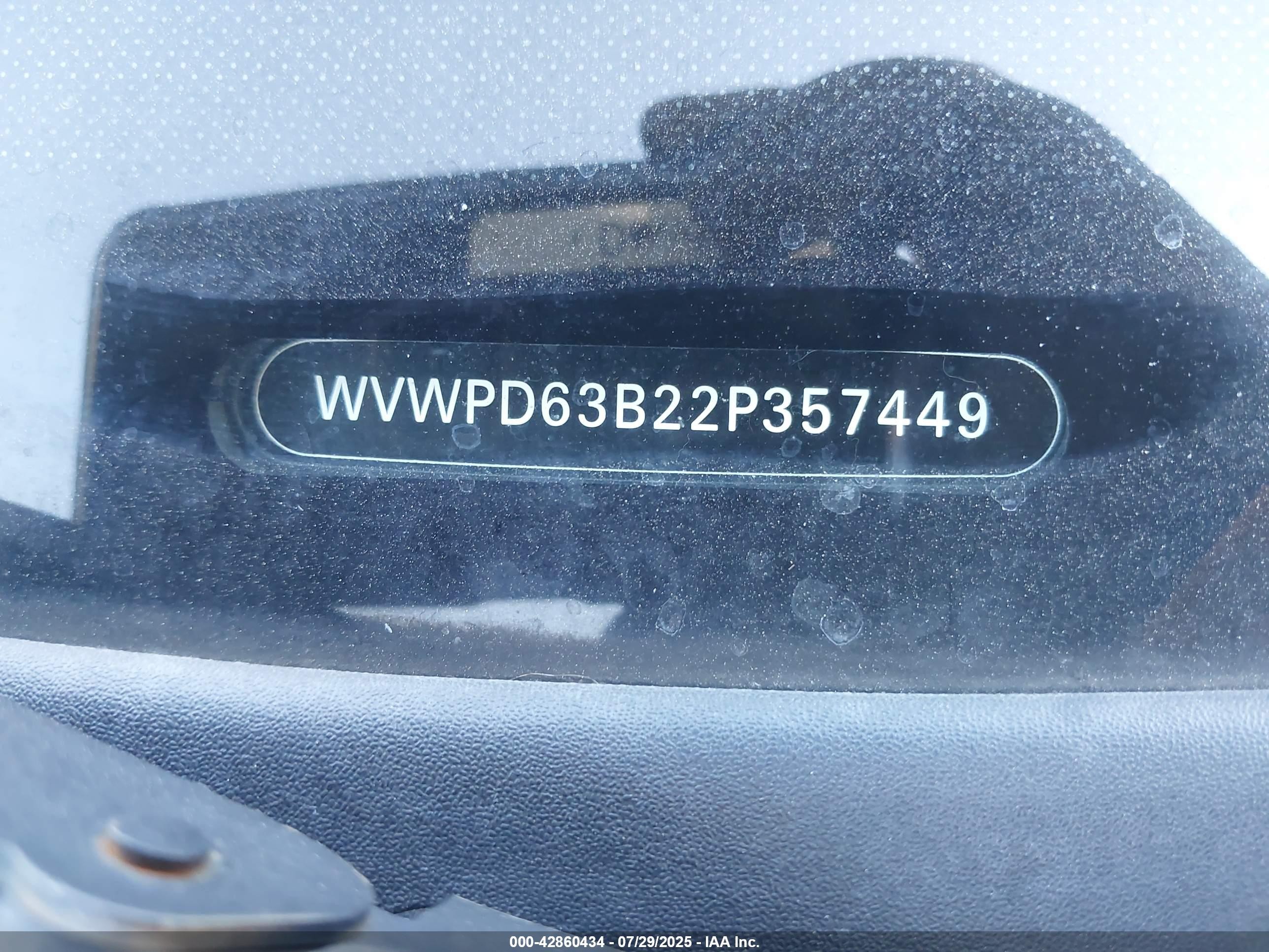 2002 Volkswagen Passat Gls Silver vin: WVWPD63B22P357449