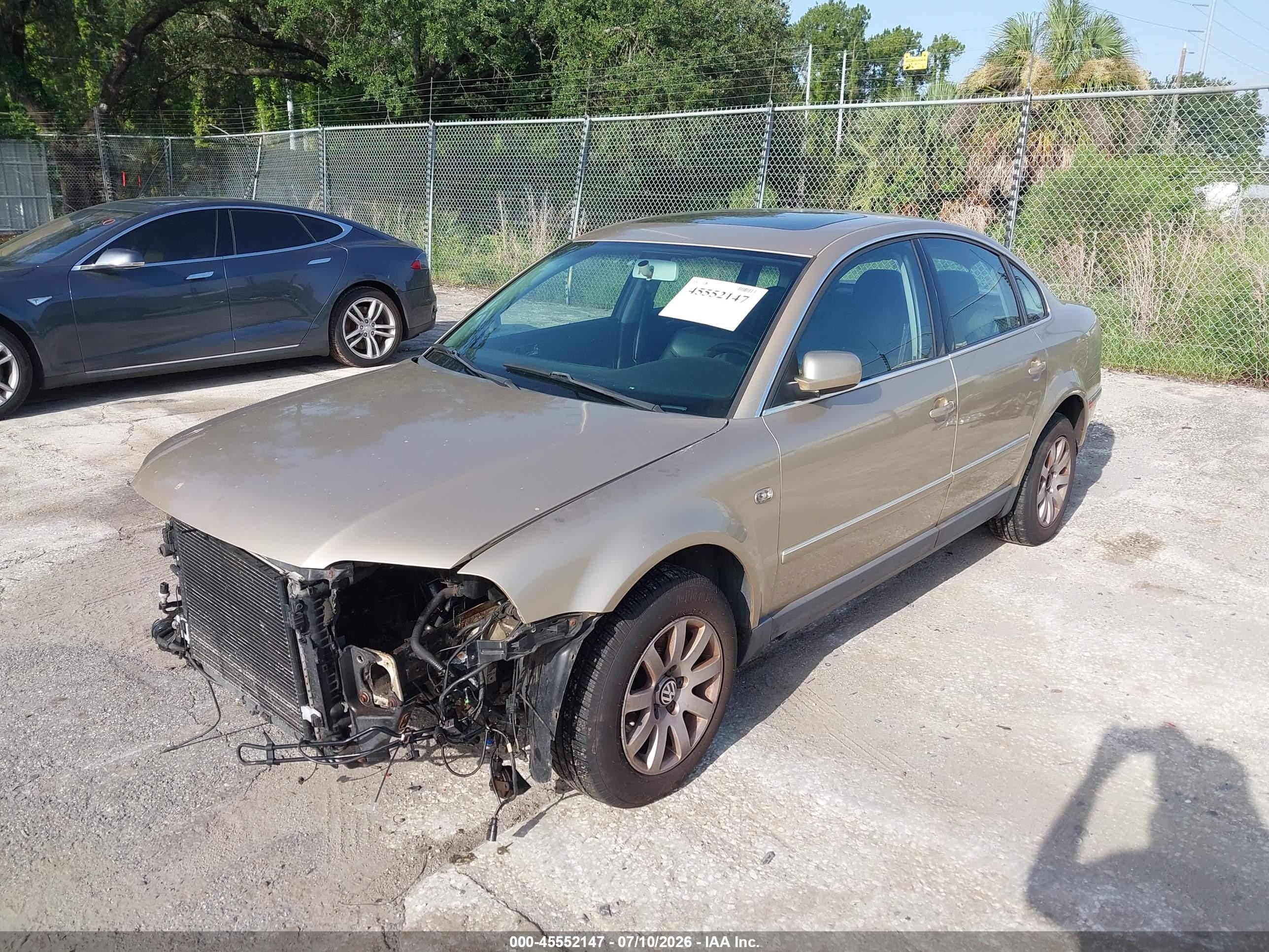 2001 Volkswagen Passat Gls Tan vin: WVWPD63B31E124657