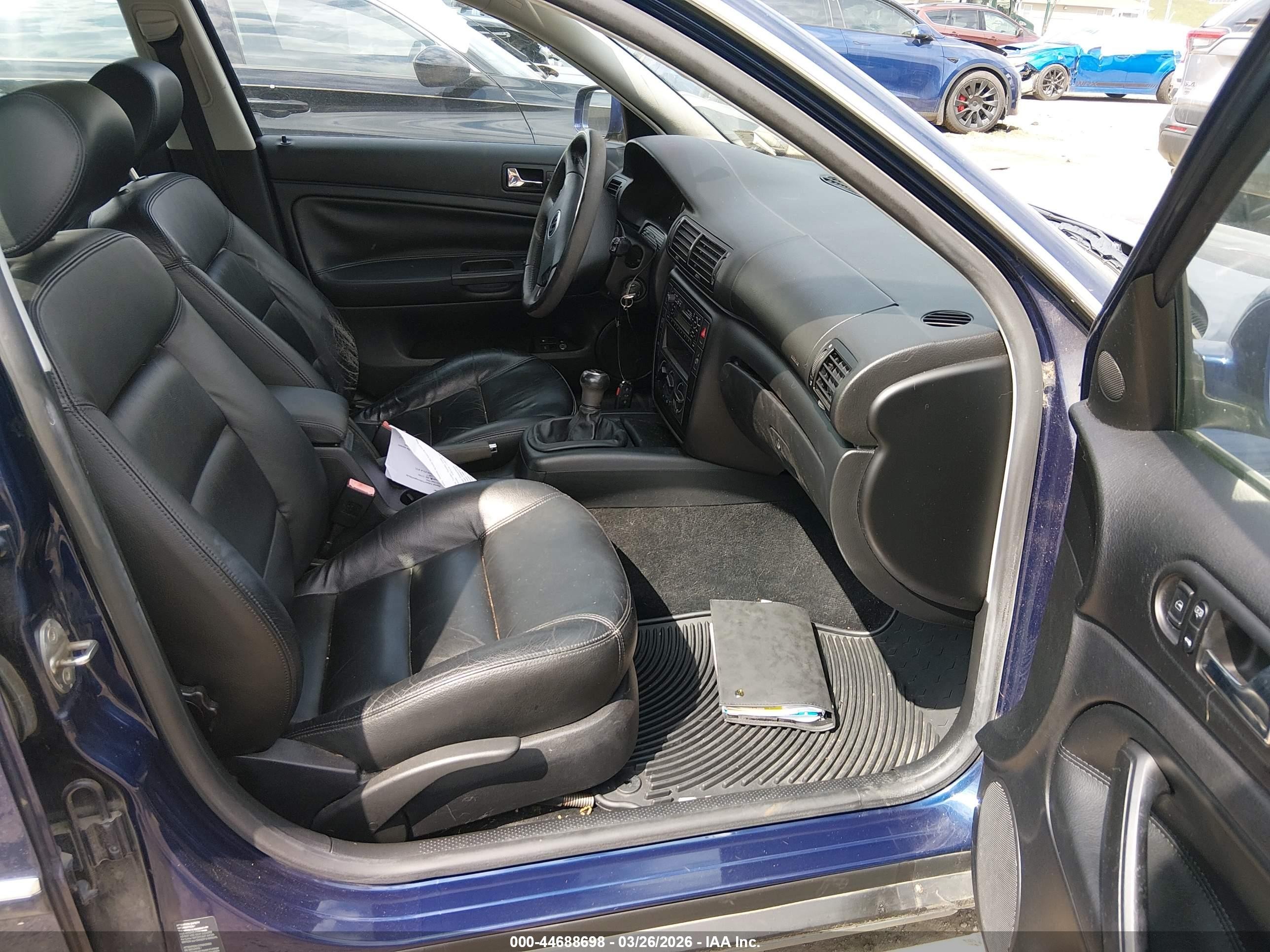 2001 Volkswagen Passat Gls Blue vin: WVWPD63B31P191859