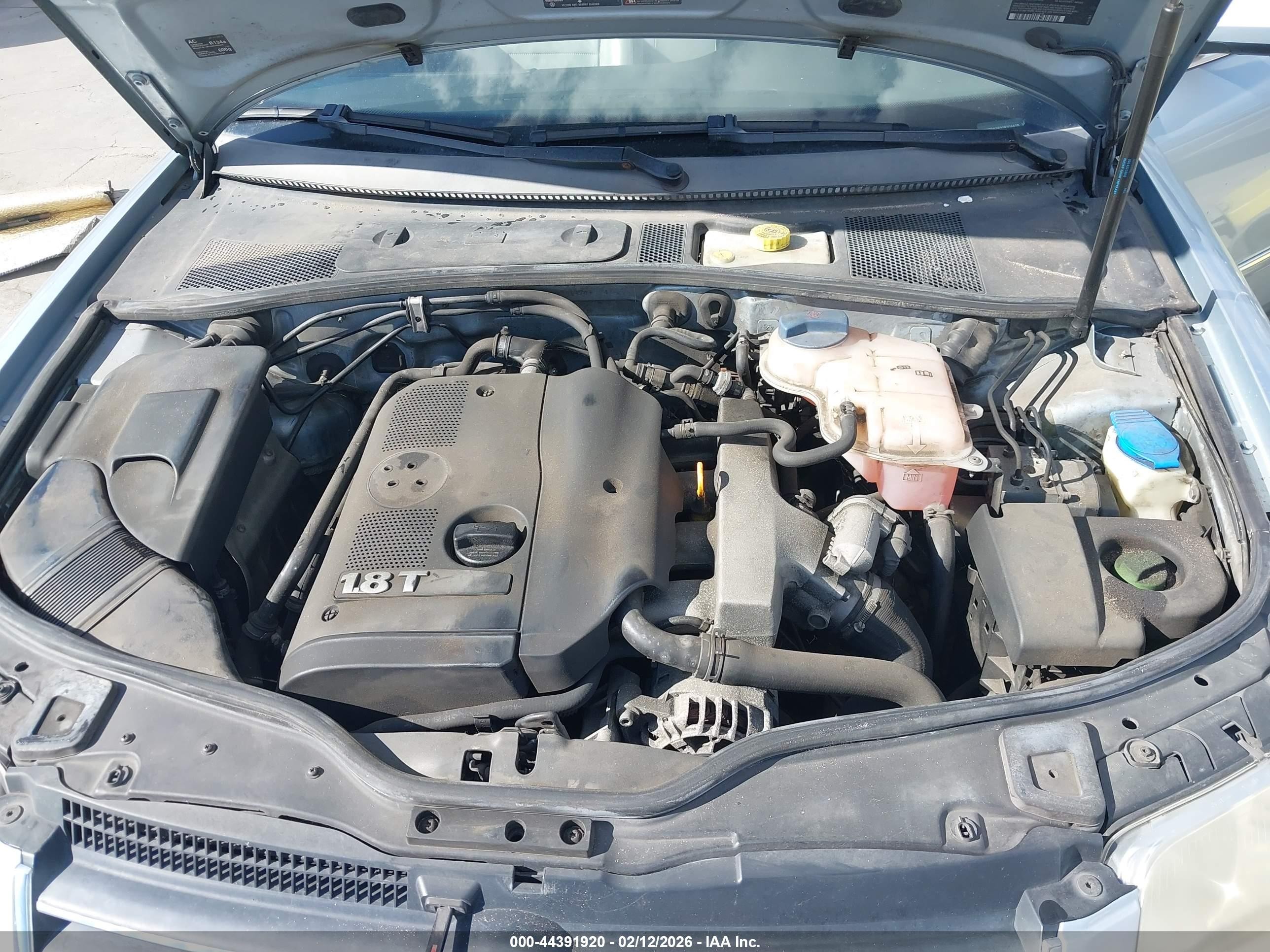 2002 Volkswagen Passat Gls Silver vin: WVWPD63B32P304470