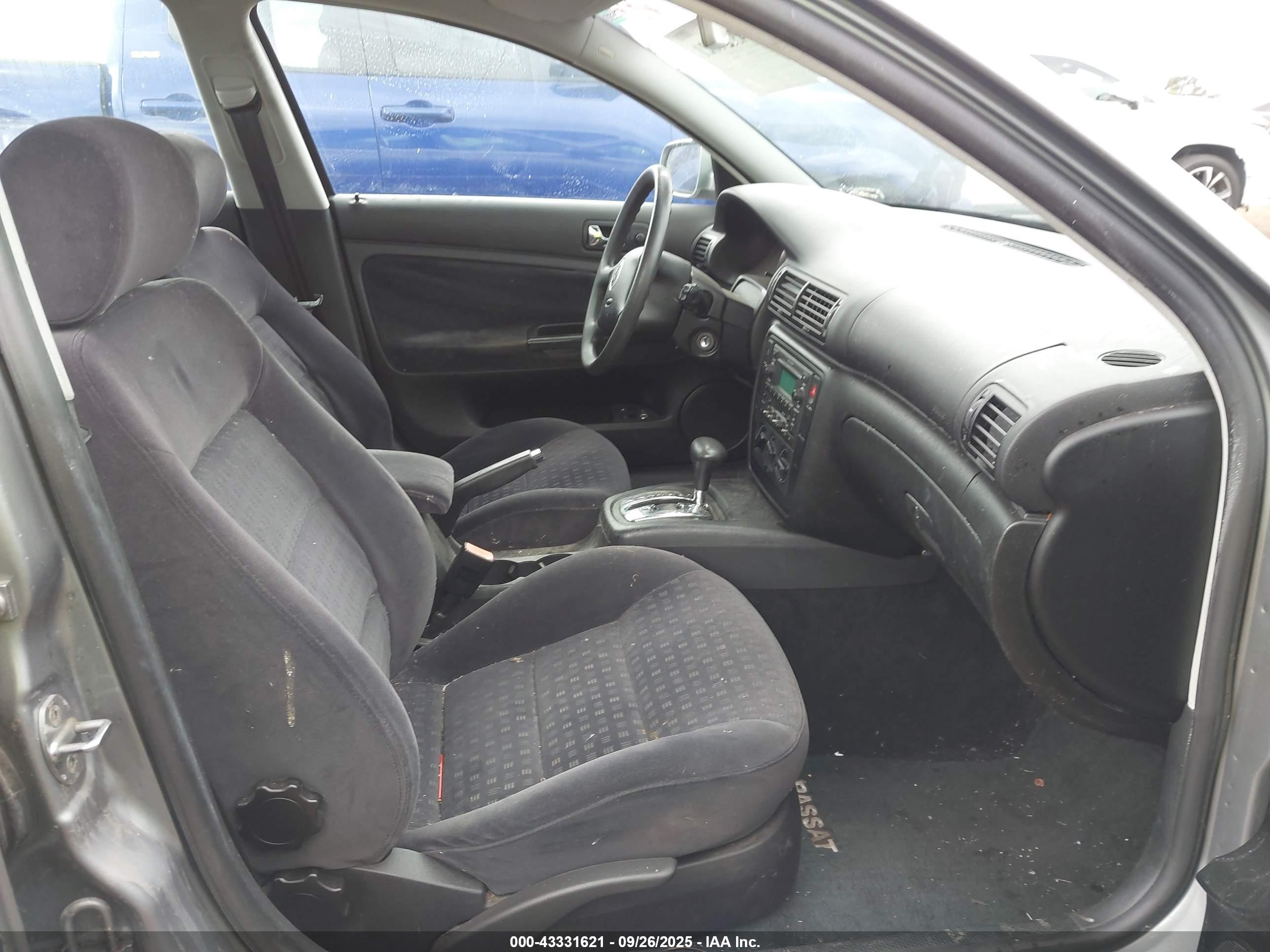 2002 Volkswagen Passat Gls Gray vin: WVWPD63B32P307630