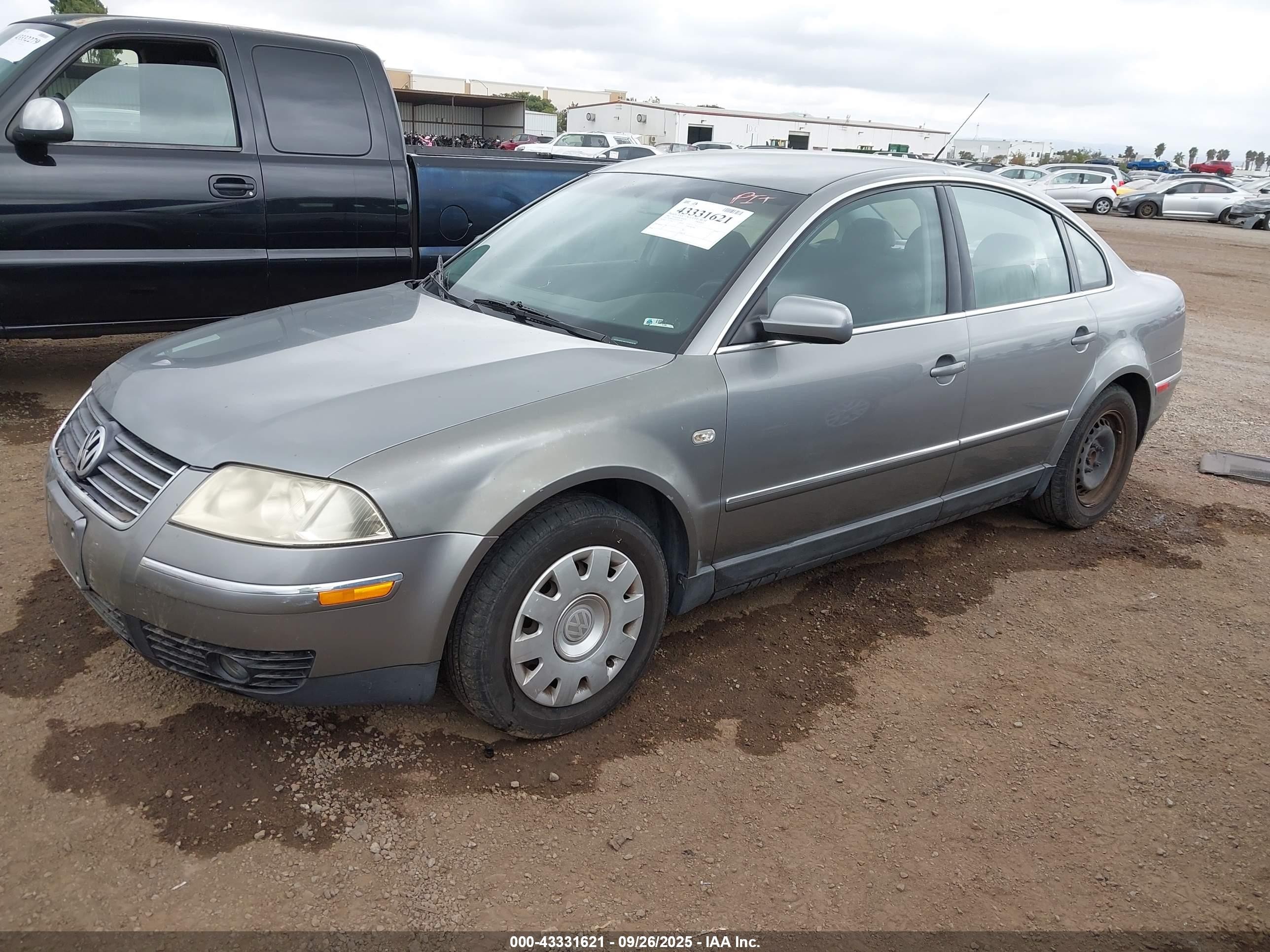 2002 Volkswagen Passat Gls Gray vin: WVWPD63B32P307630