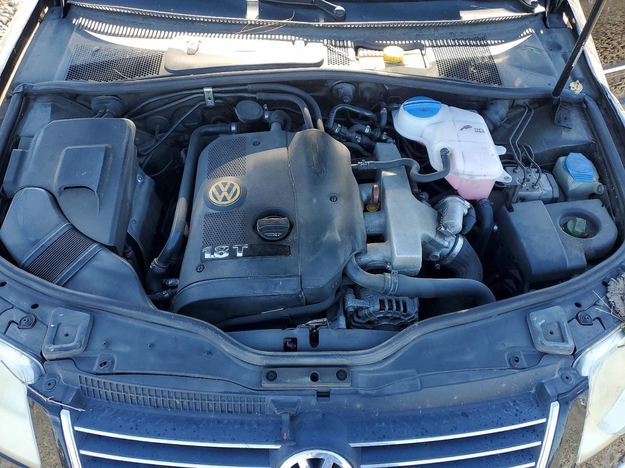 2003 Volkswagen Passat Gls Black vin: WVWPD63B33P192559