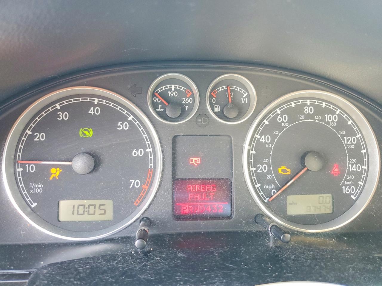 2004 Volkswagen Passat Gls Blue vin: WVWPD63B34E060561