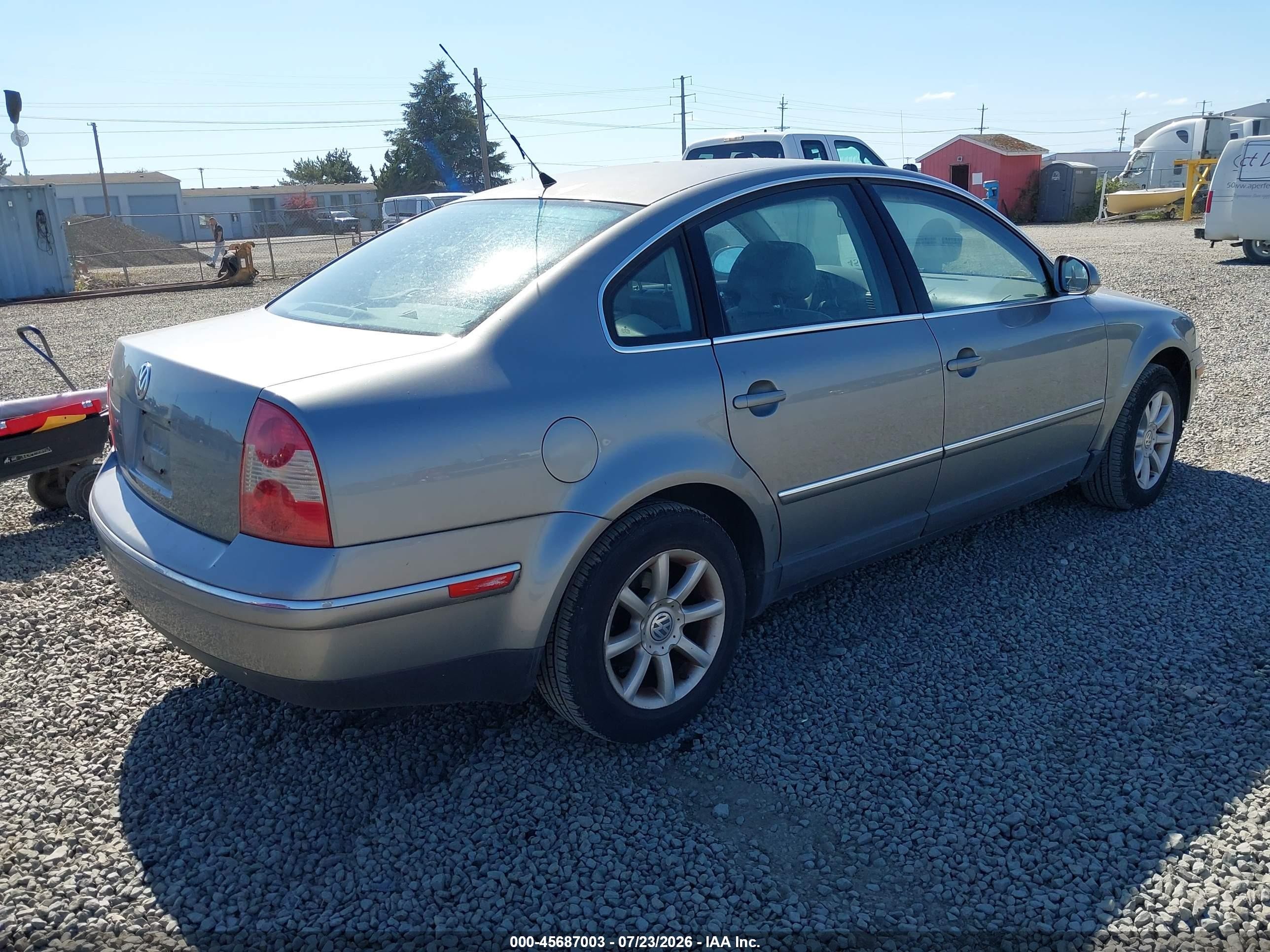 2004 Volkswagen Passat Gls Серебряный vin: WVWPD63B34P249778