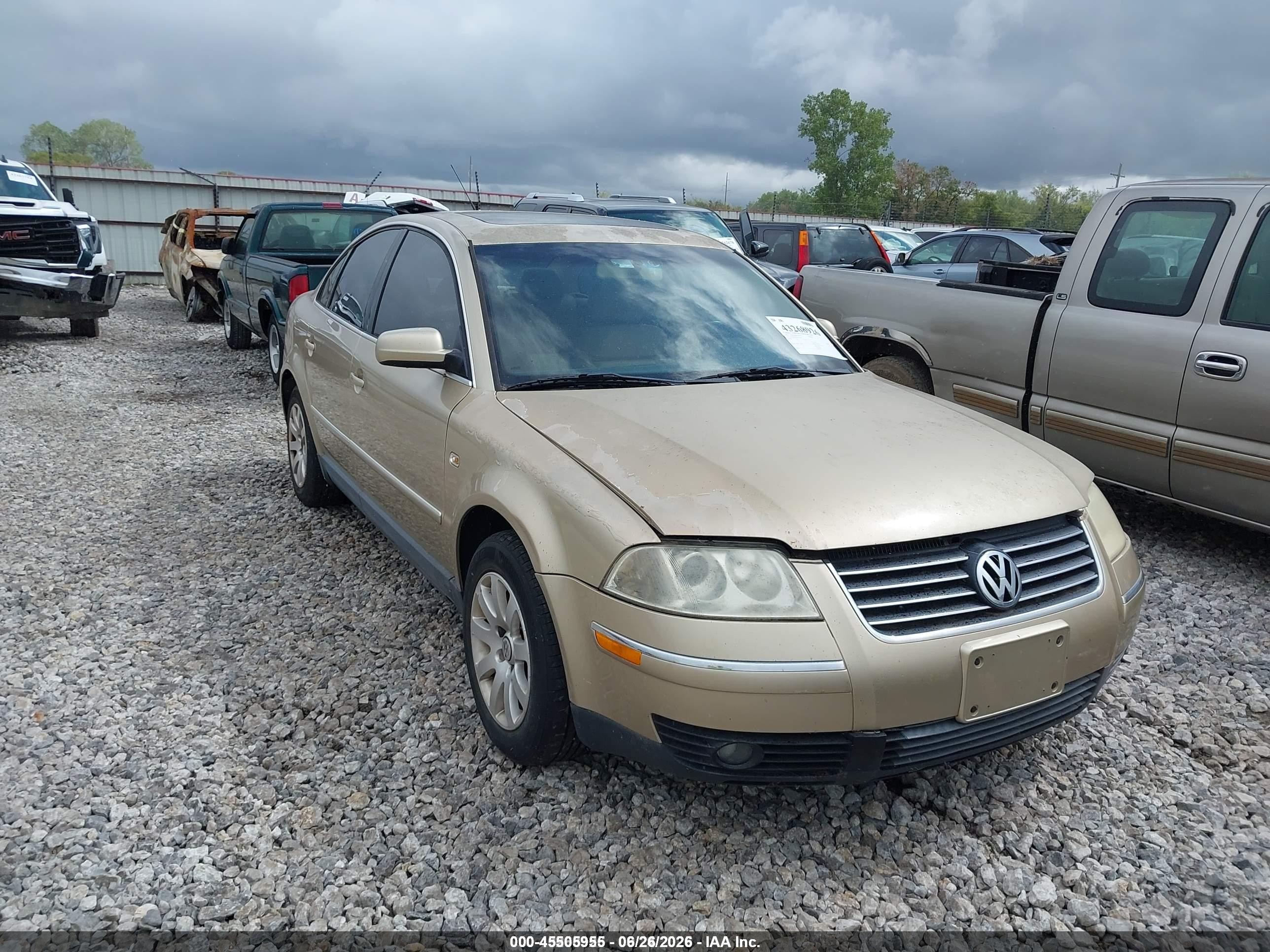 2001 Volkswagen Passat Gls Gold vin: WVWPD63B41P206708