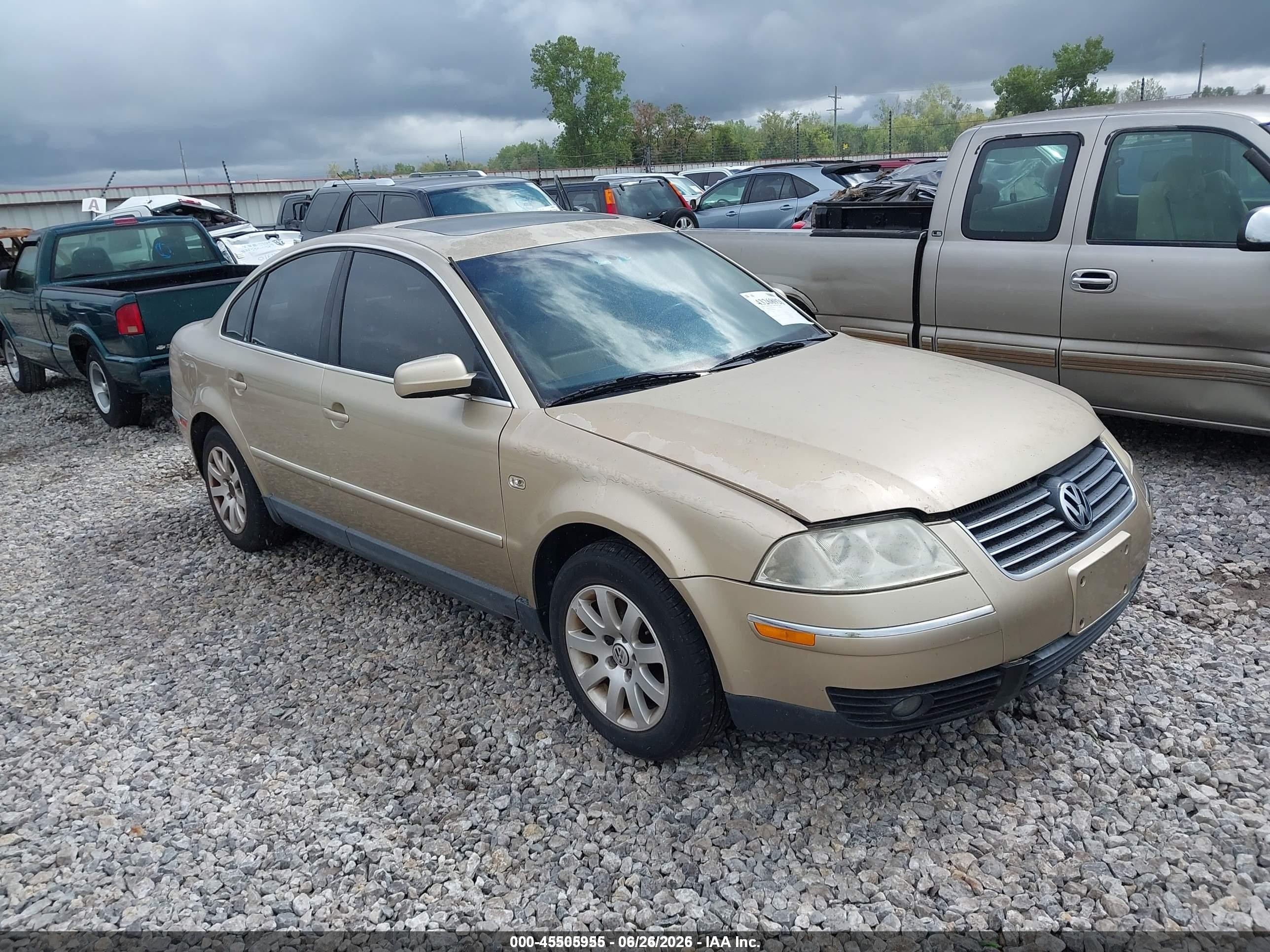 2001 Volkswagen Passat Gls Gold vin: WVWPD63B41P206708