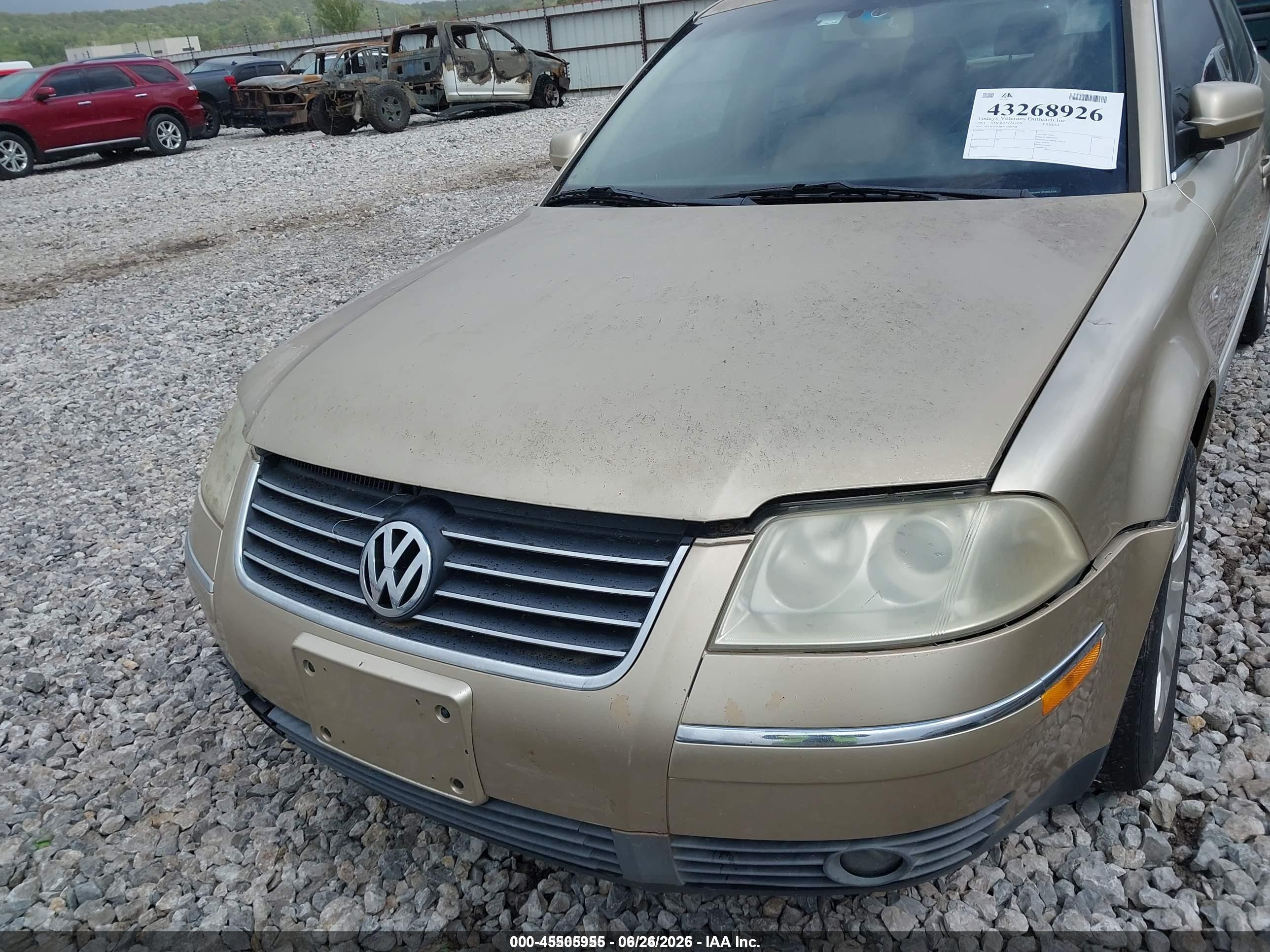 2001 Volkswagen Passat Gls Gold vin: WVWPD63B41P206708