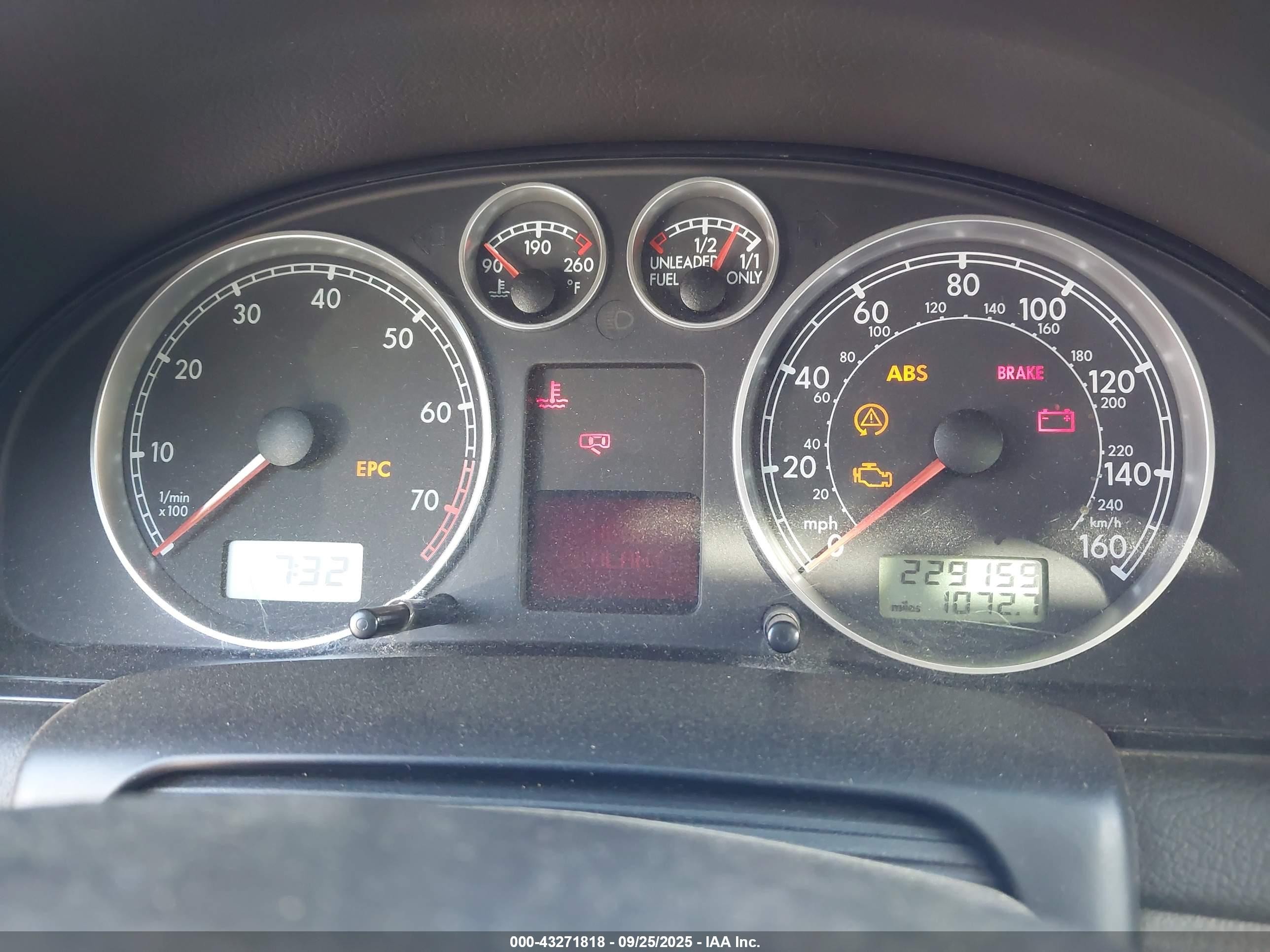2001 Volkswagen Passat Gls Silver vin: WVWPD63B41P289671