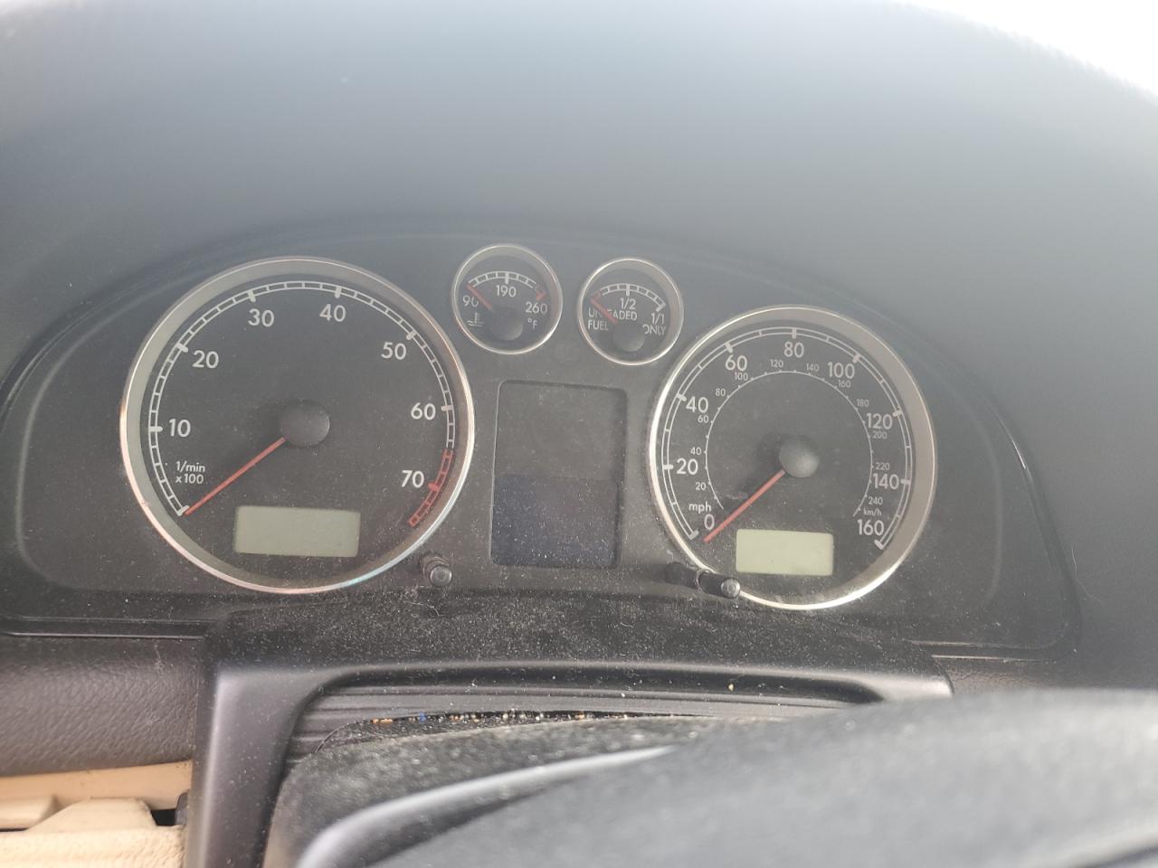 2002 Volkswagen Passat Gls Green vin: WVWPD63B42P138363
