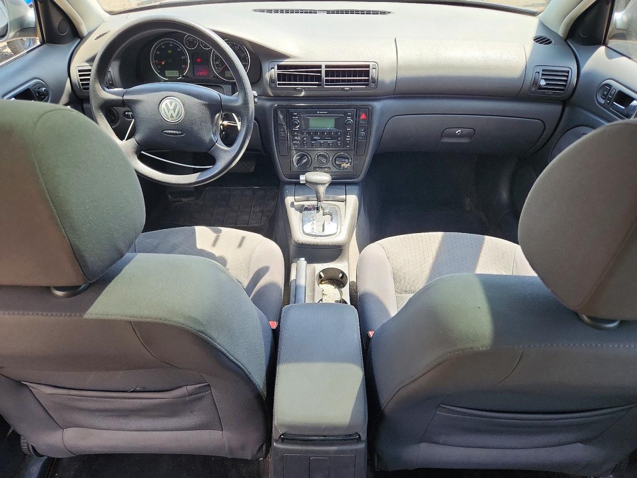 2004 Volkswagen Passat Gls Gray vin: WVWPD63B44E296586