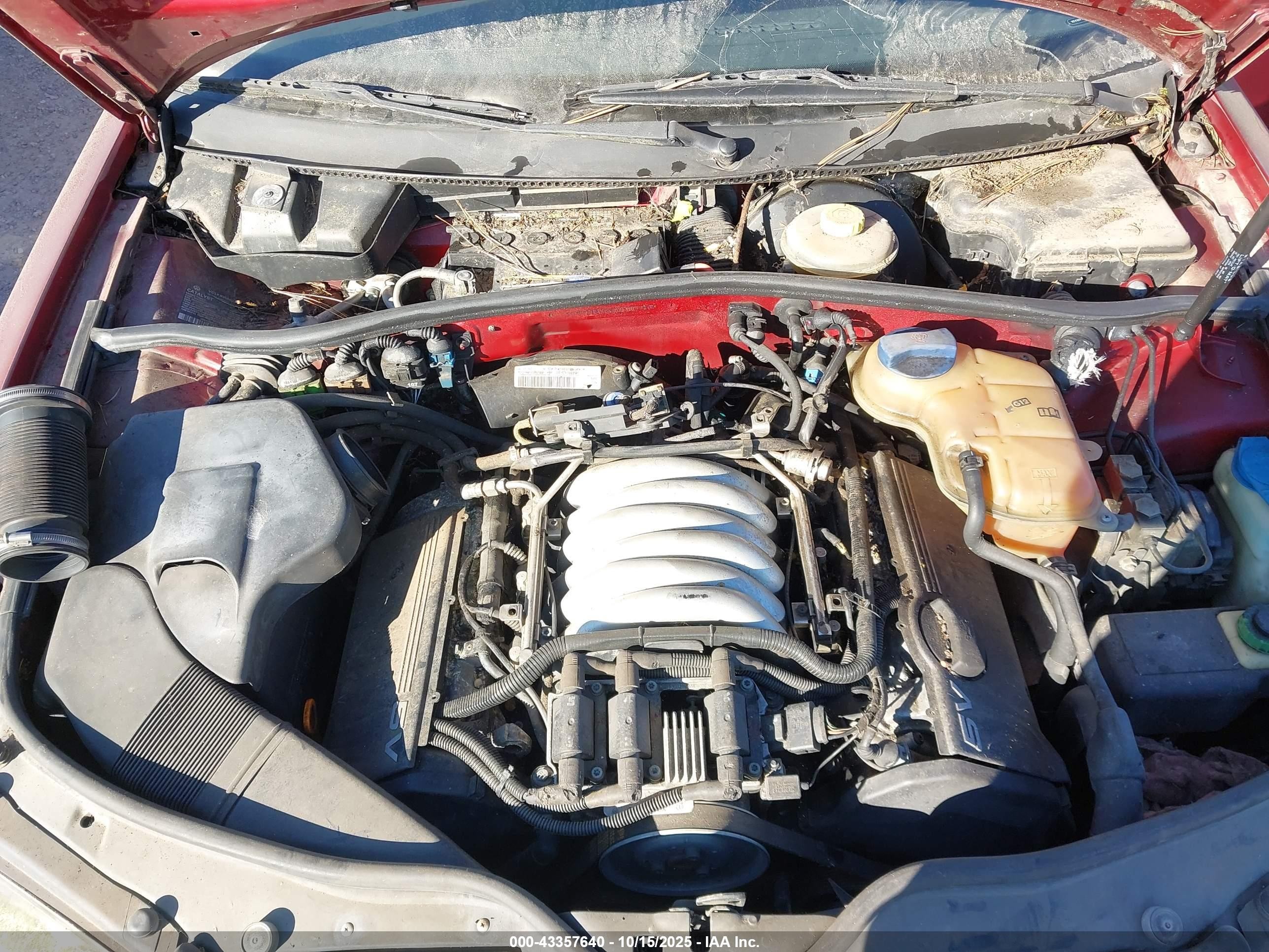 1998 Volkswagen Passat Glx Red vin: WVWPD63B4WE301191