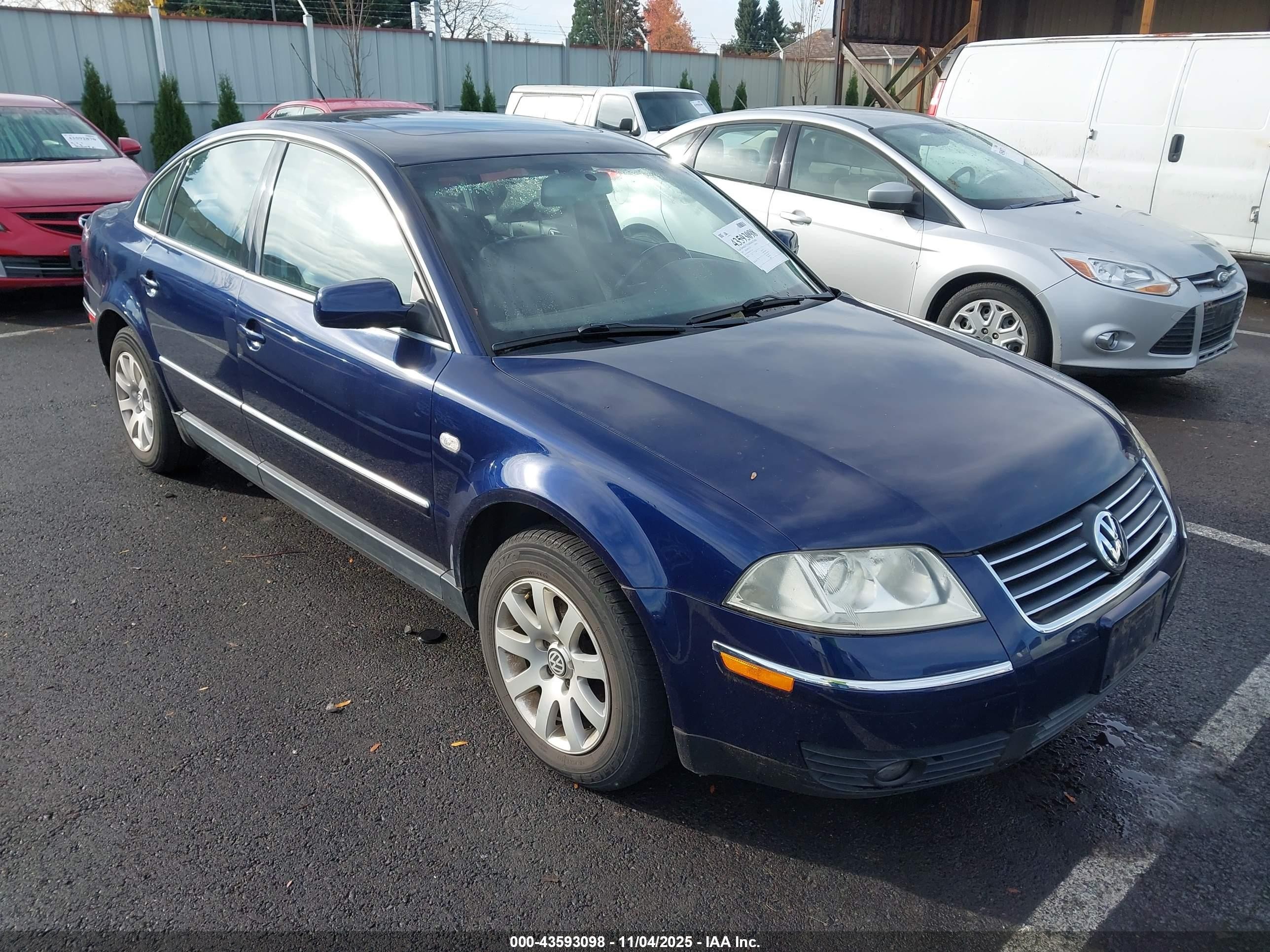 2001 Volkswagen Passat Gls Blue vin: WVWPD63B51P137009