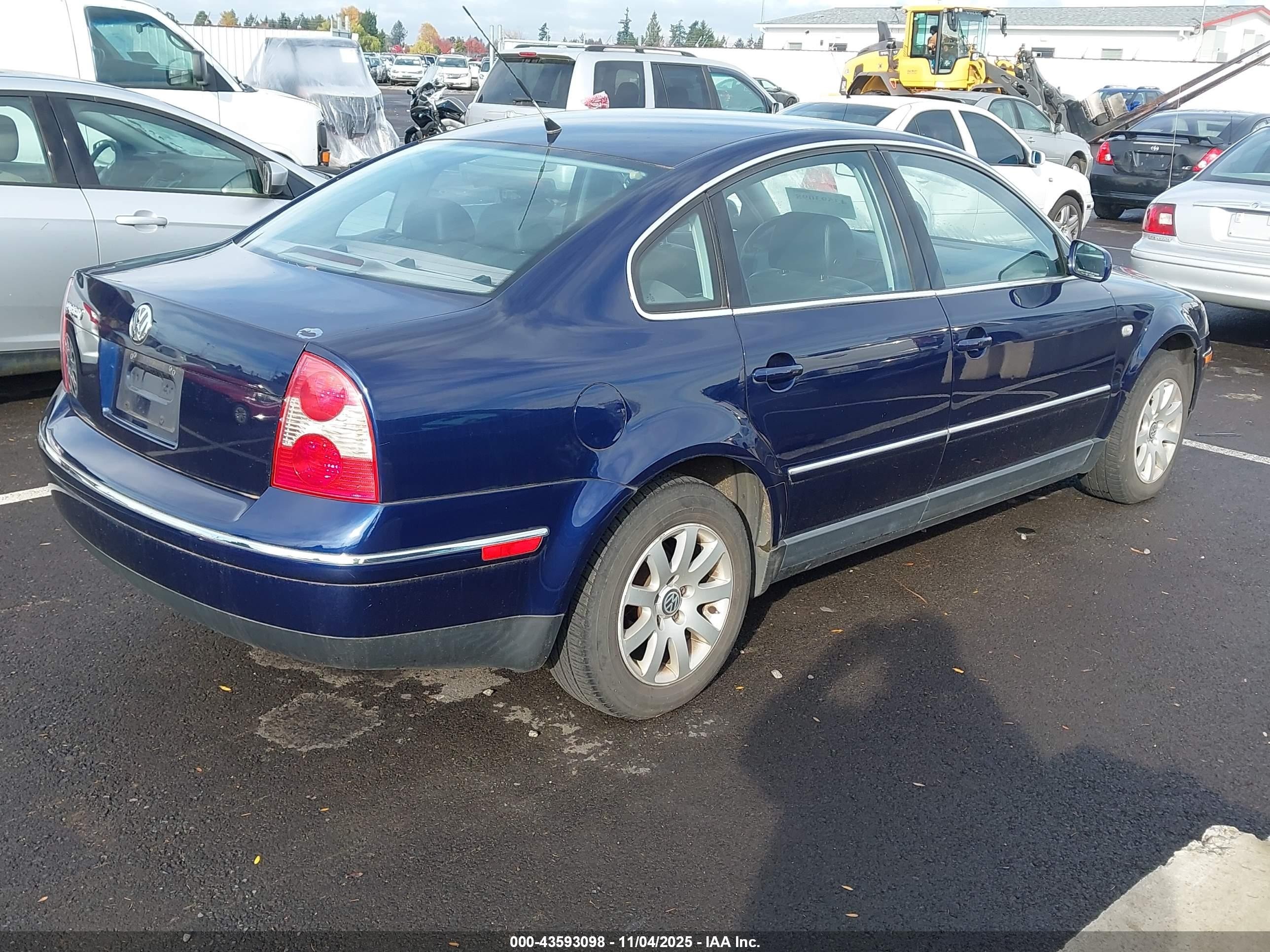 2001 Volkswagen Passat Gls Blue vin: WVWPD63B51P137009