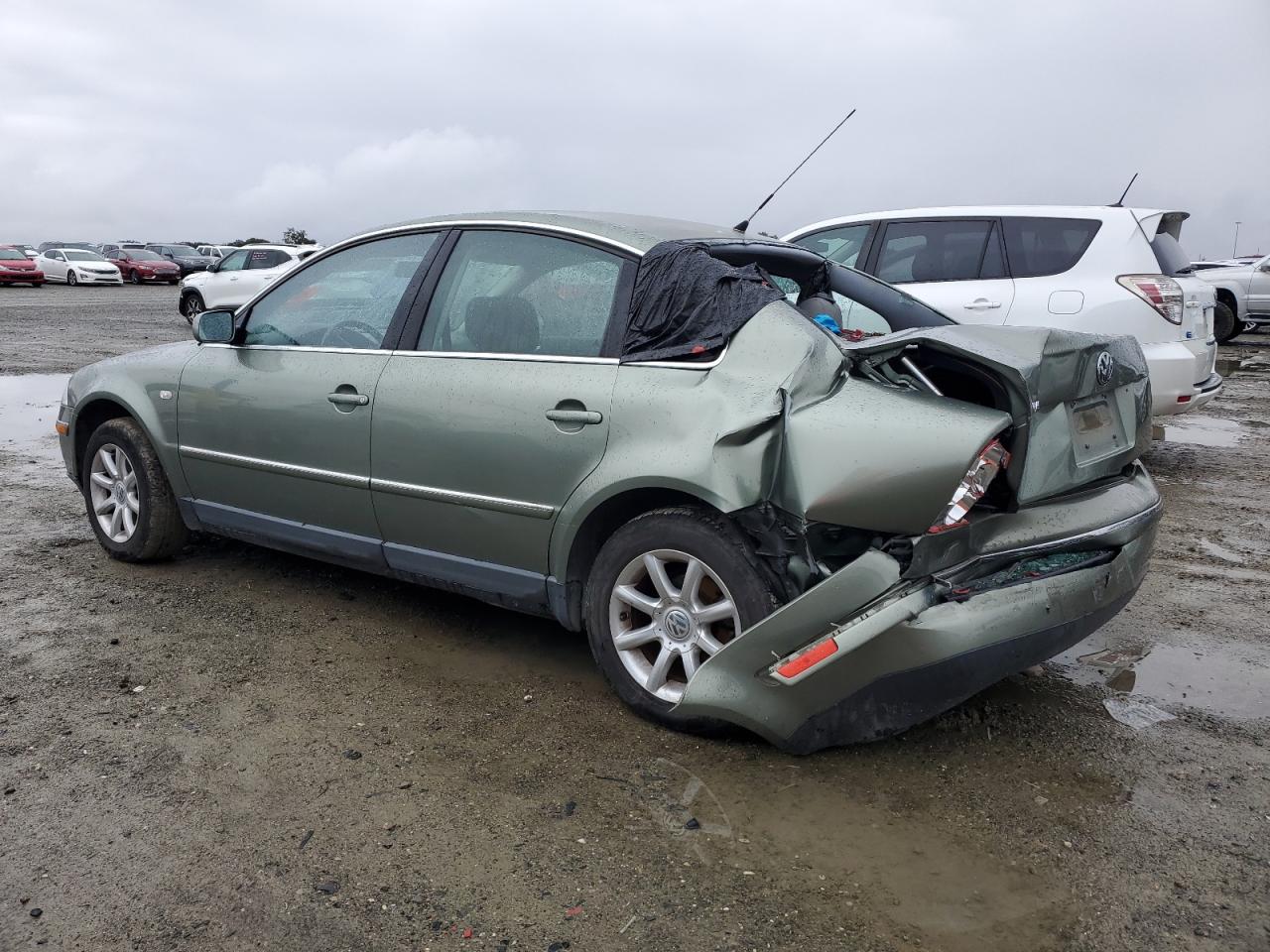 2004 Volkswagen Passat Gls Green vin: WVWPD63B54E131047