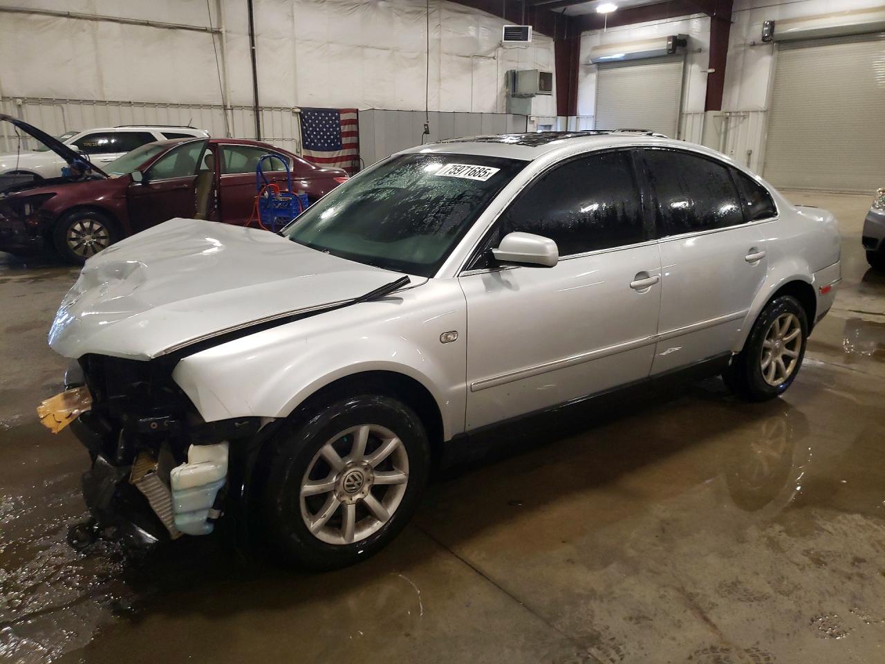 2004 Volkswagen Passat Gls Серебряный vin: WVWPD63B54P091931