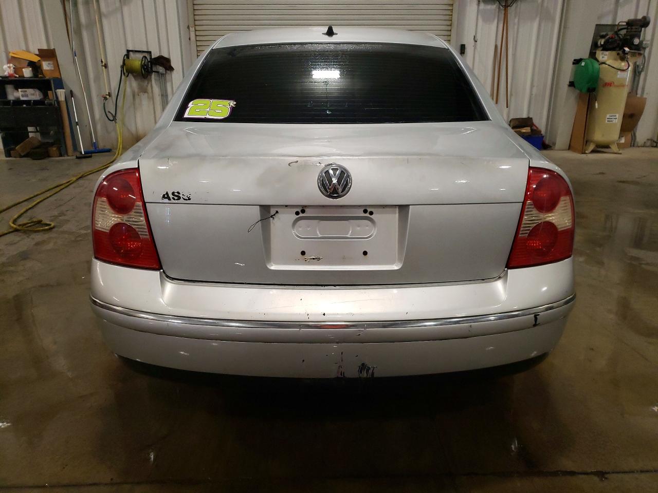 2004 Volkswagen Passat Gls Silver vin: WVWPD63B54P091931