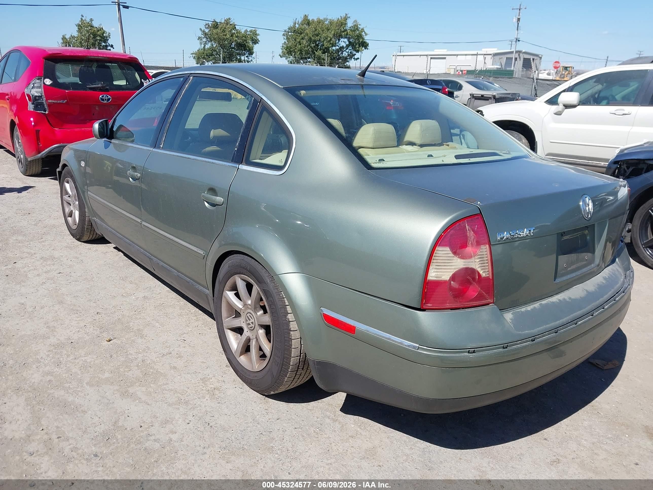 2004 Volkswagen Passat Gls Зеленый vin: WVWPD63B54P097034