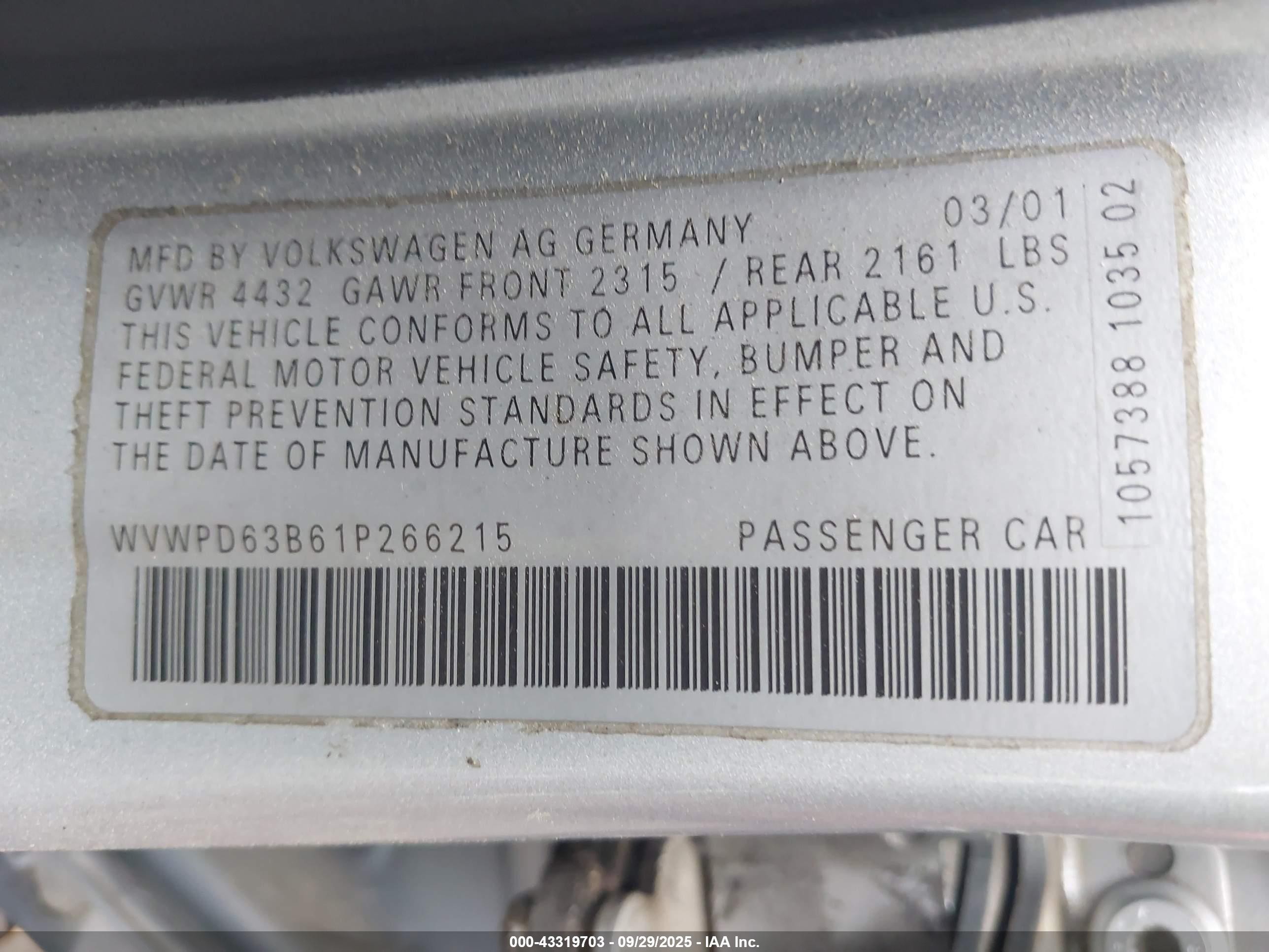 2001 Volkswagen Passat Gls Silver vin: WVWPD63B61P266215