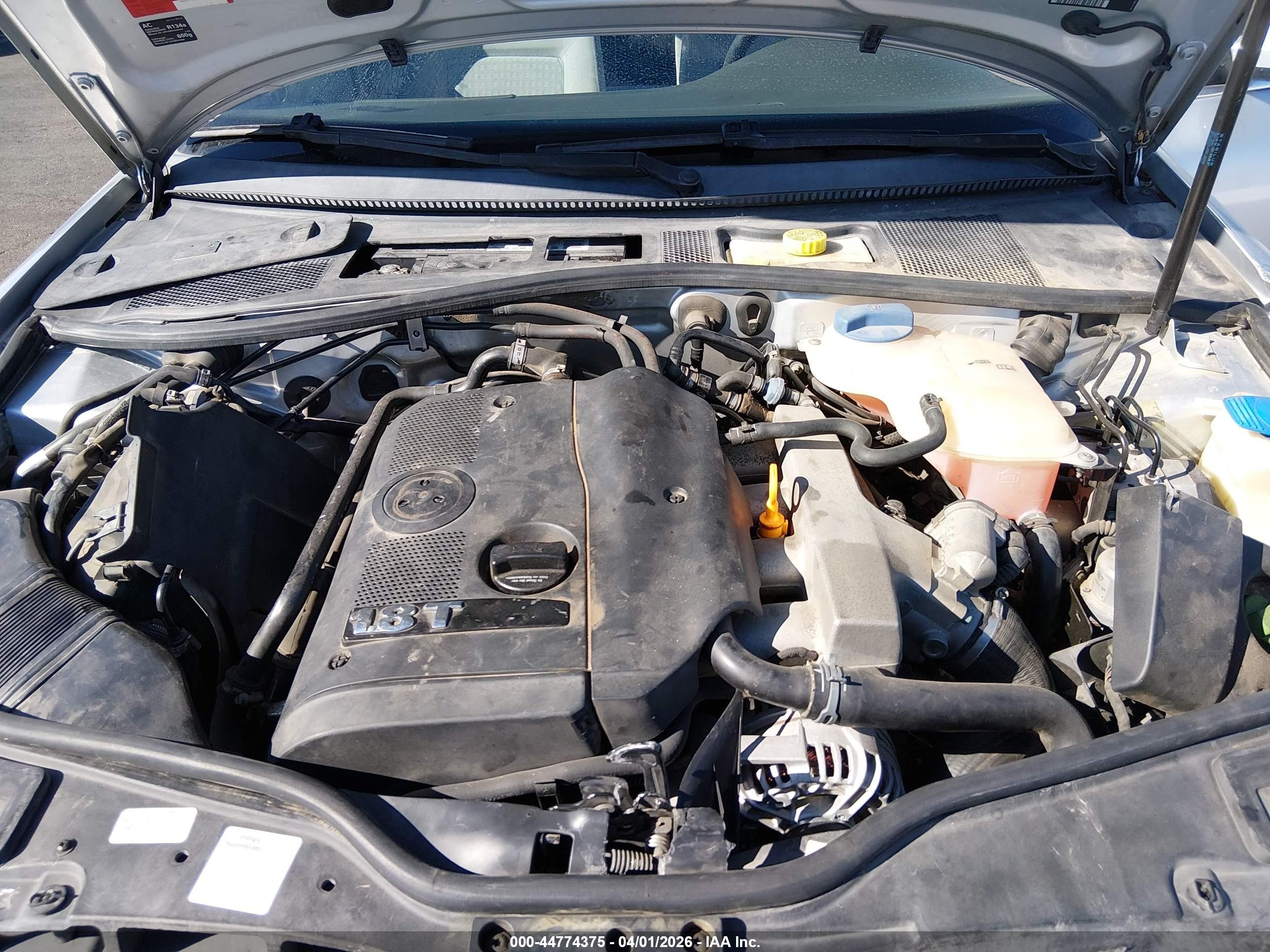 2002 Volkswagen Passat Gls Silver vin: WVWPD63B62P352979