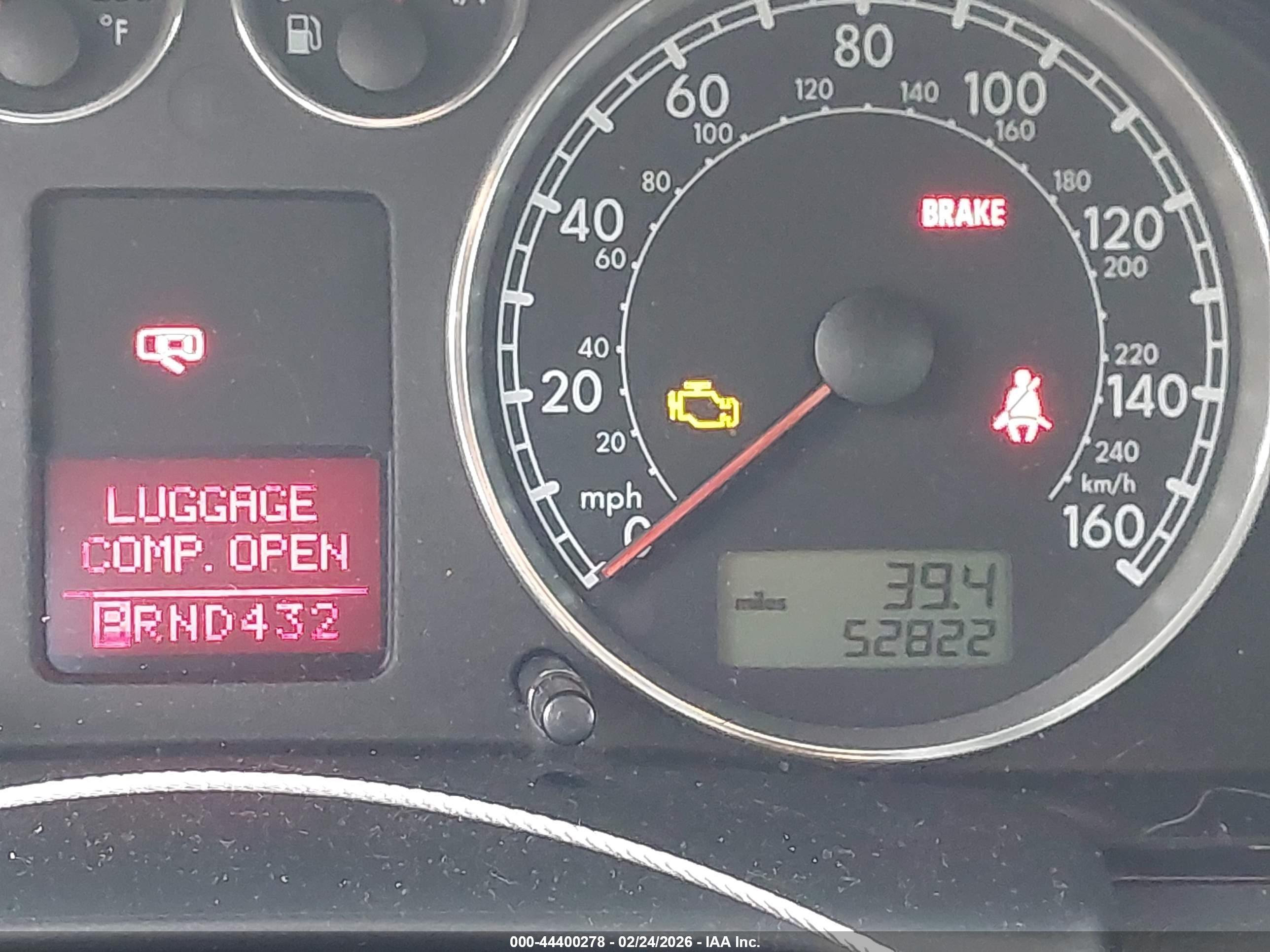 2004 Volkswagen Passat Gls Серый vin: WVWPD63B64E276050