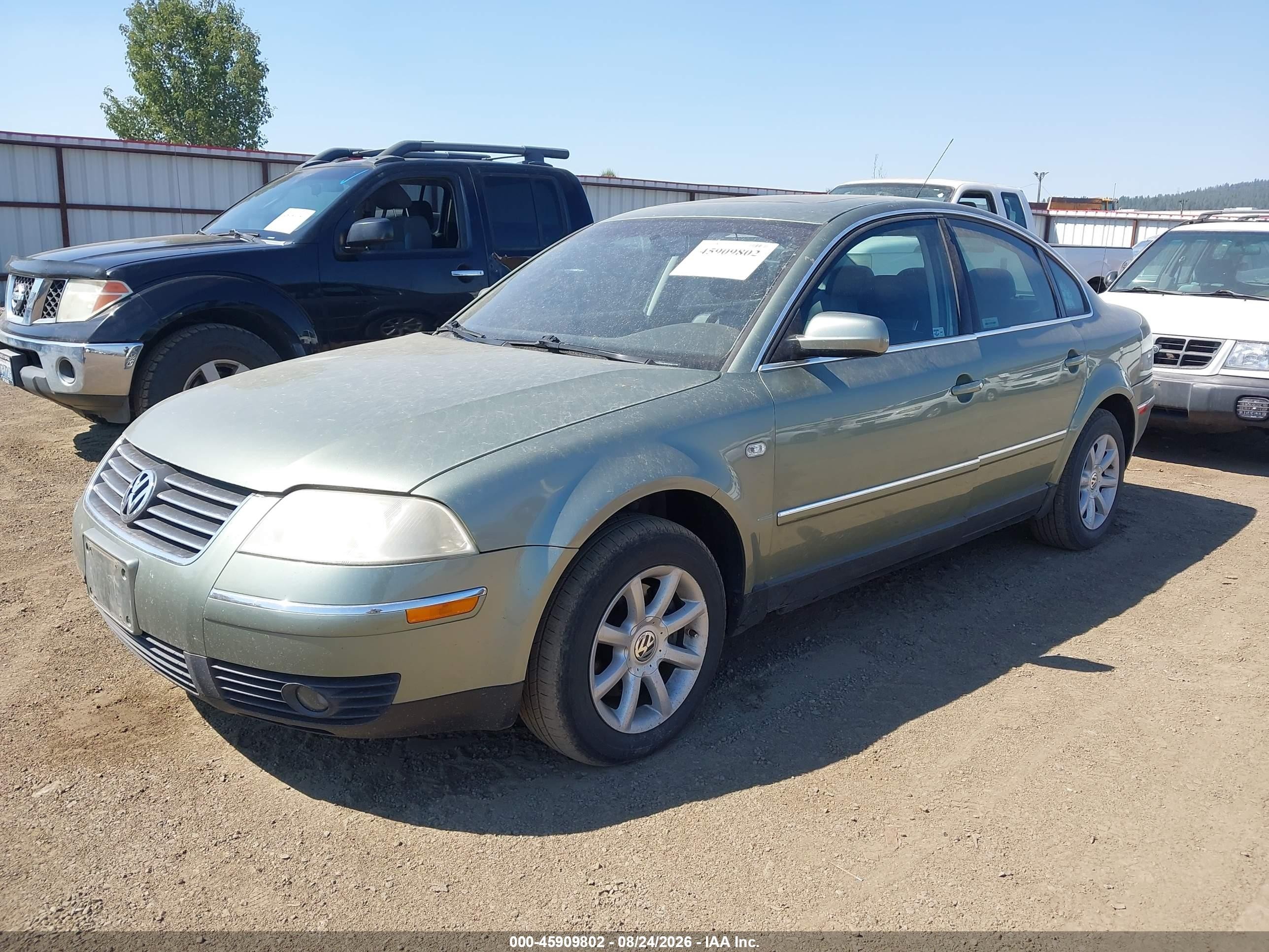 2004 Volkswagen Passat Gls Green vin: WVWPD63B64P091470
