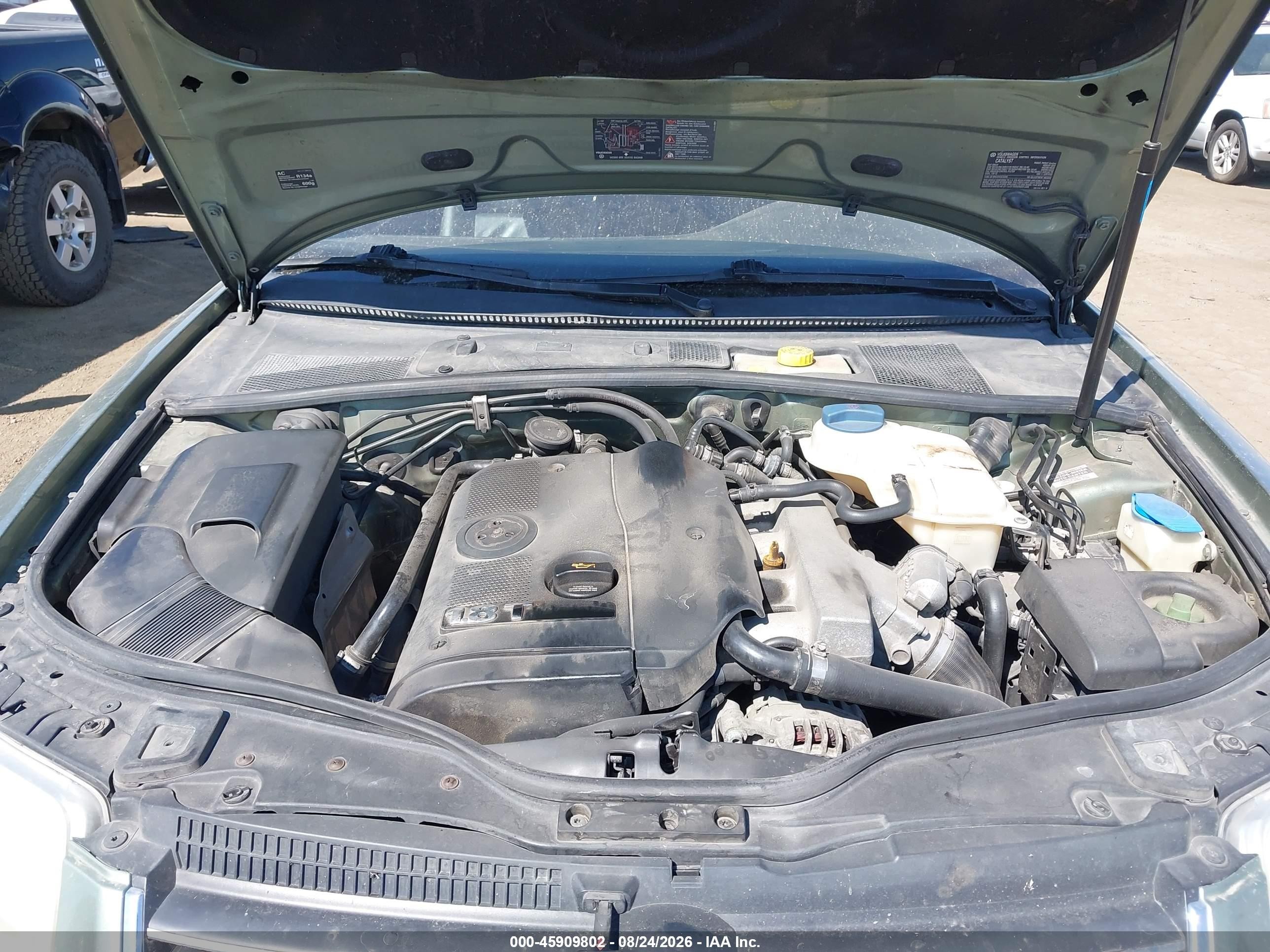 2004 Volkswagen Passat Gls Green vin: WVWPD63B64P091470