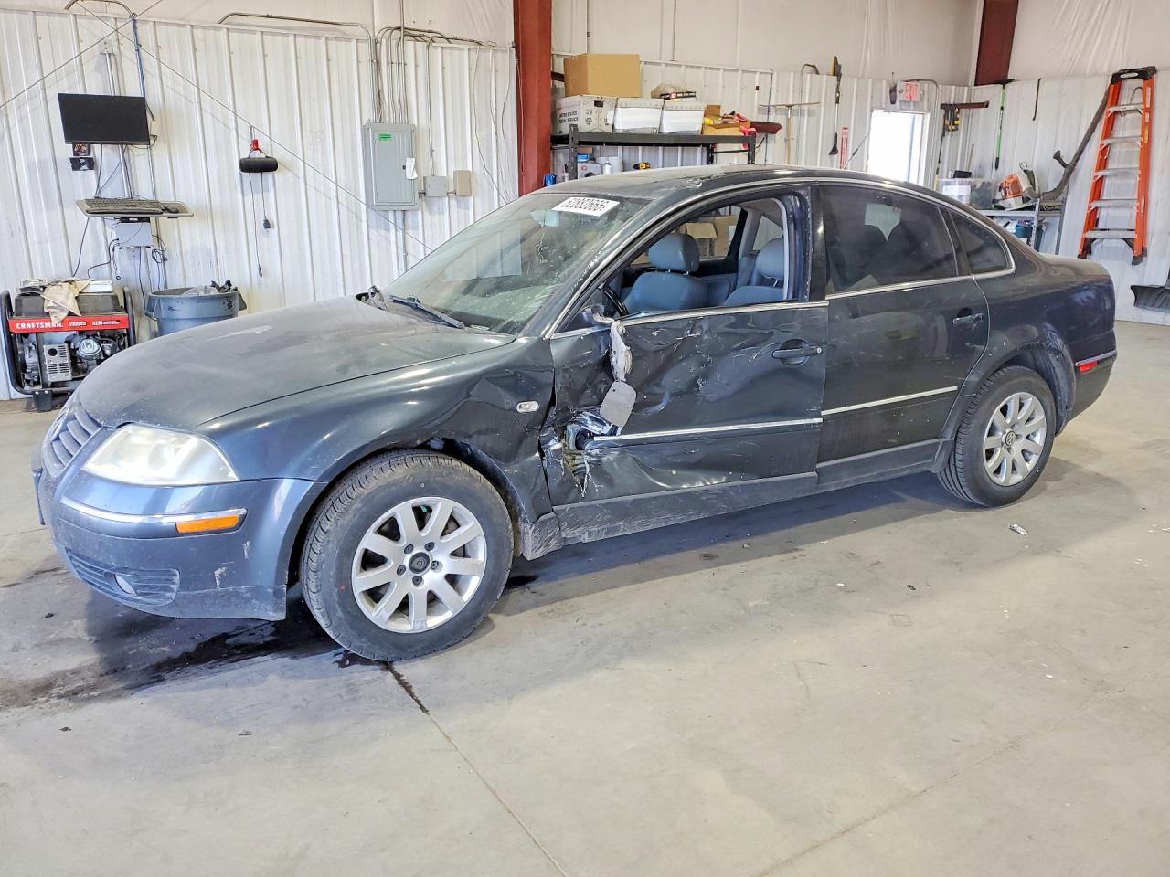 2002 Volkswagen Passat Gls Gray vin: WVWPD63B72P232639
