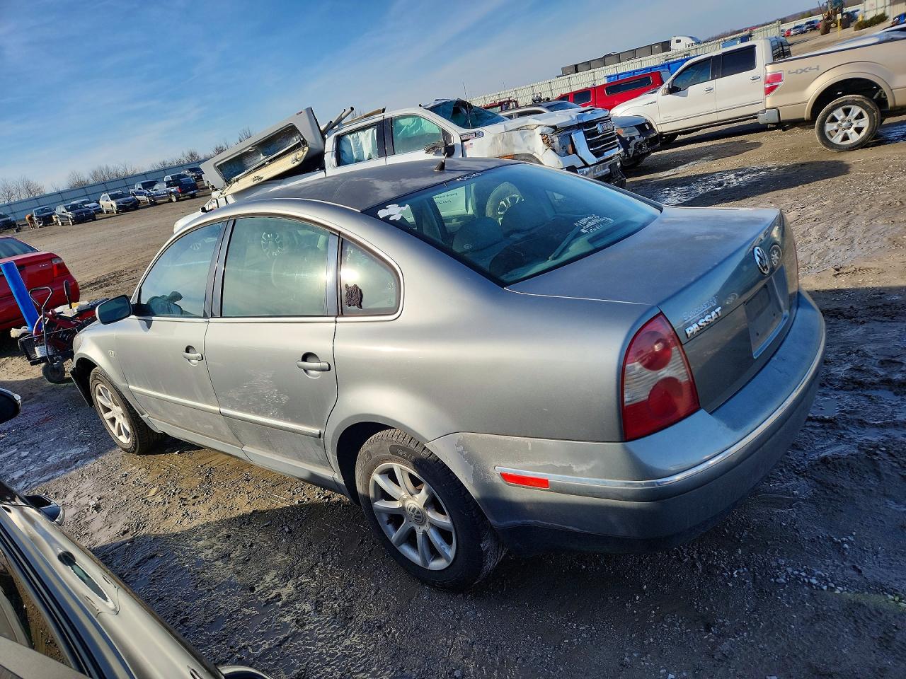 2004 Volkswagen Passat Gls Серебряный vin: WVWPD63B74P101990