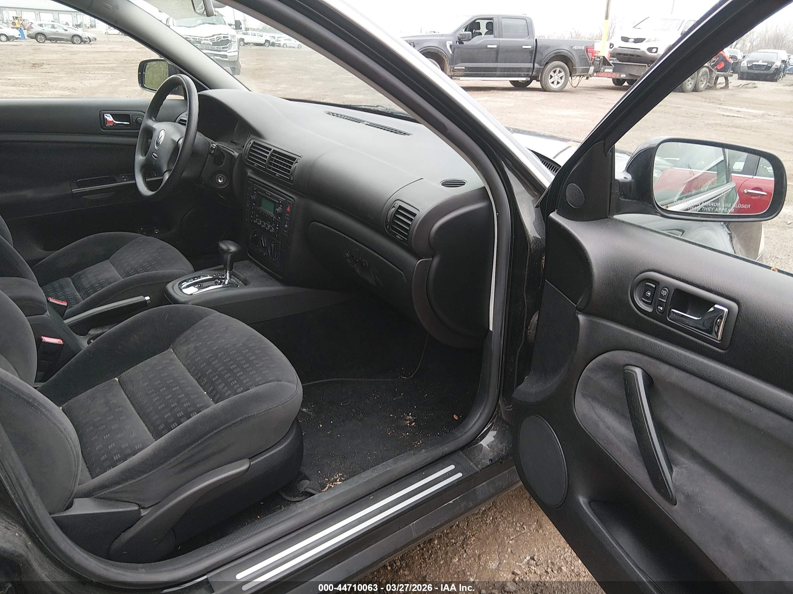 2002 Volkswagen Passat Gls Black vin: WVWPD63B82P186450