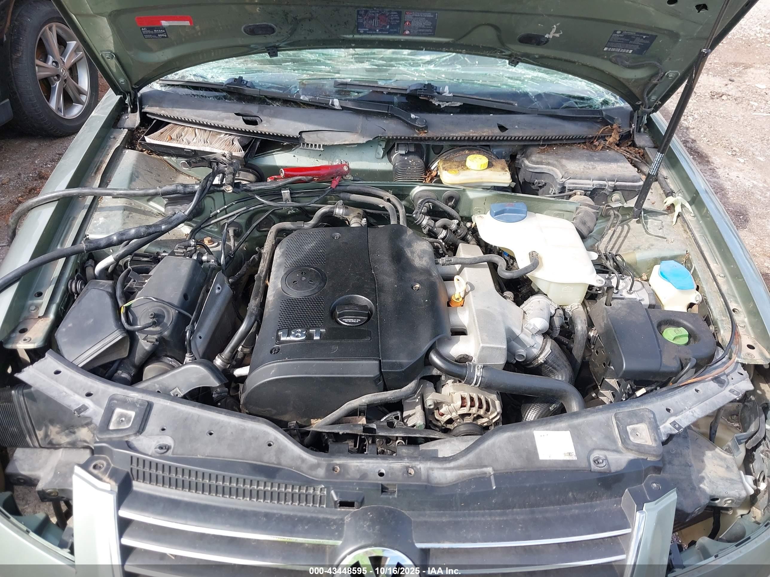 2002 Volkswagen Passat Gls Green vin: WVWPD63B82P343278