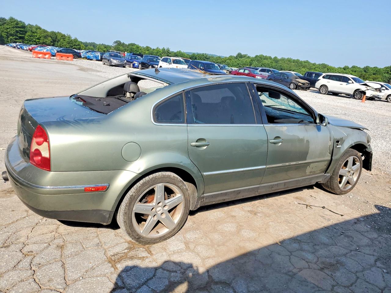 2003 Volkswagen Passat Gls Green vin: WVWPD63B83E304526