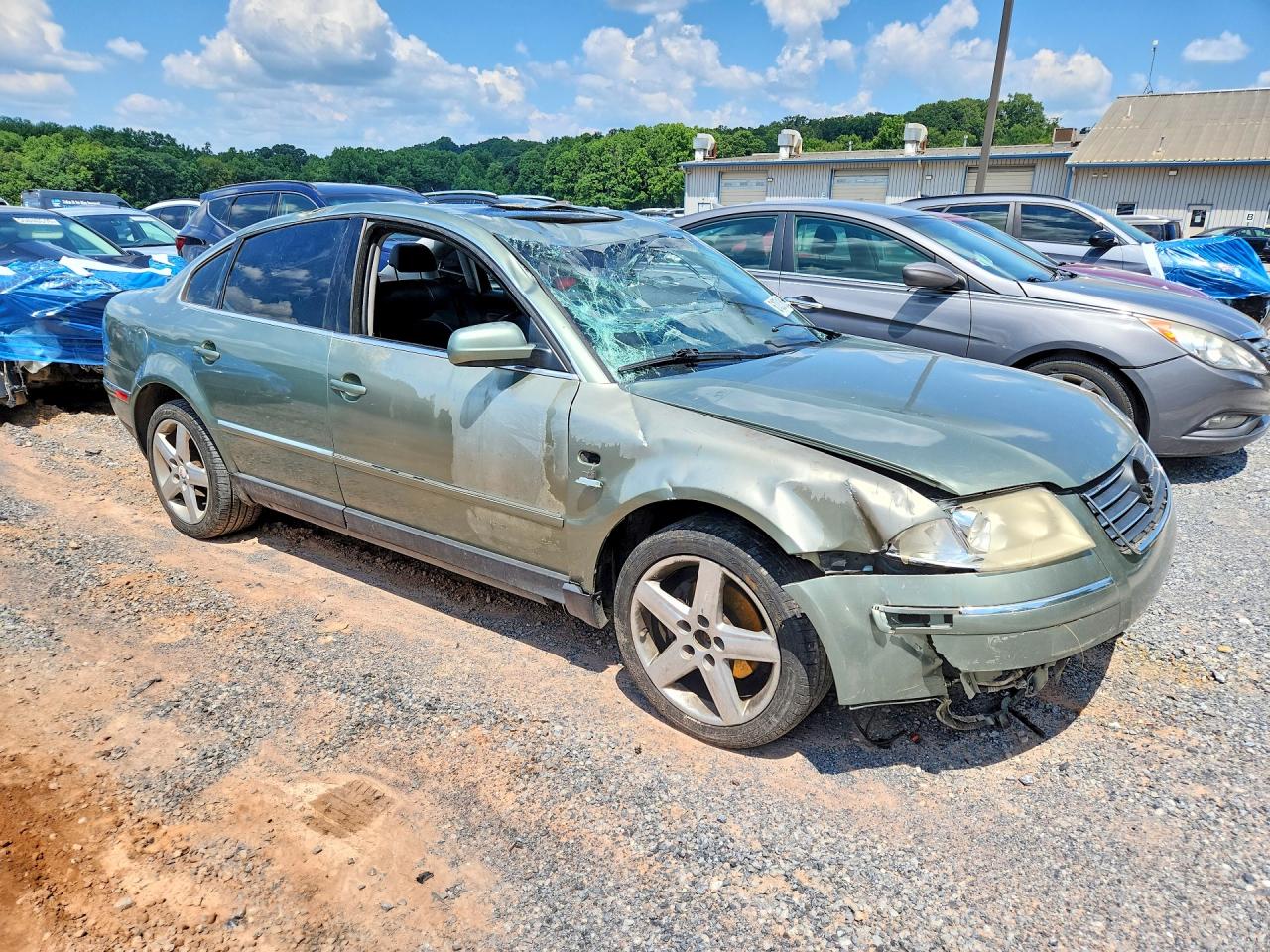 2003 Volkswagen Passat Gls Green vin: WVWPD63B83E304526