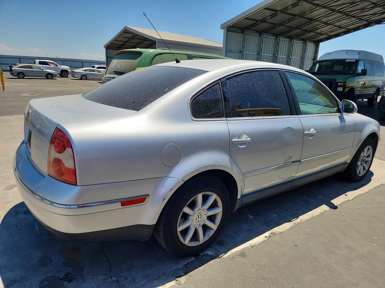 2004 Volkswagen Passat Gls Silver vin: WVWPD63B84P197211